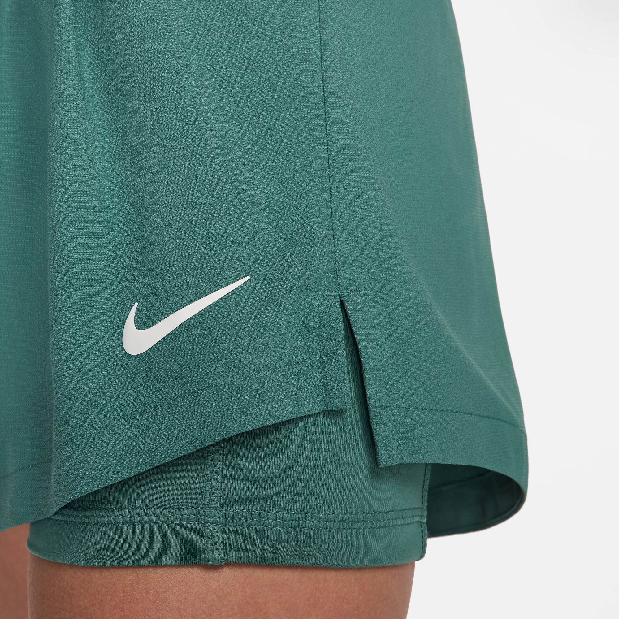 NikeCourt Advantage Women's Dri-FIT Tennis Shorts - Green (4)