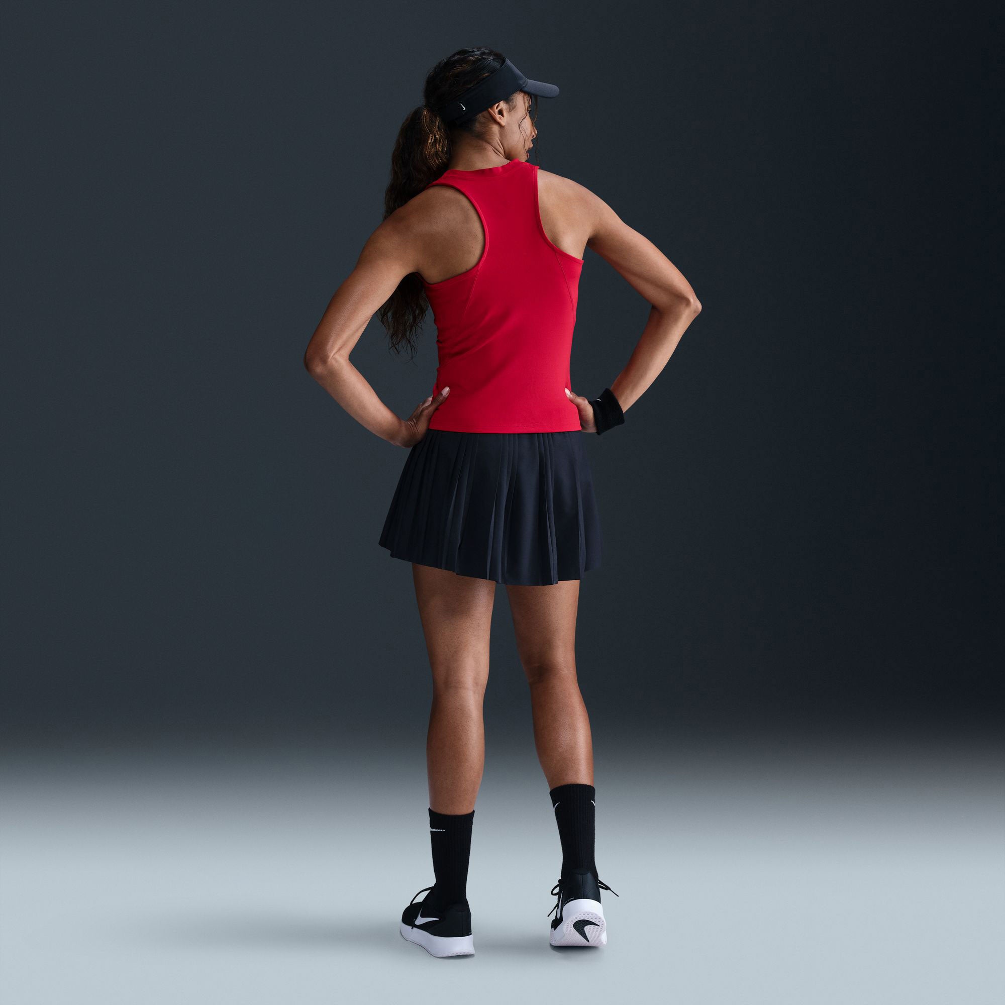 NikeCourt Advantage Women's Dri-FIT Tennis Tank - Red (5)