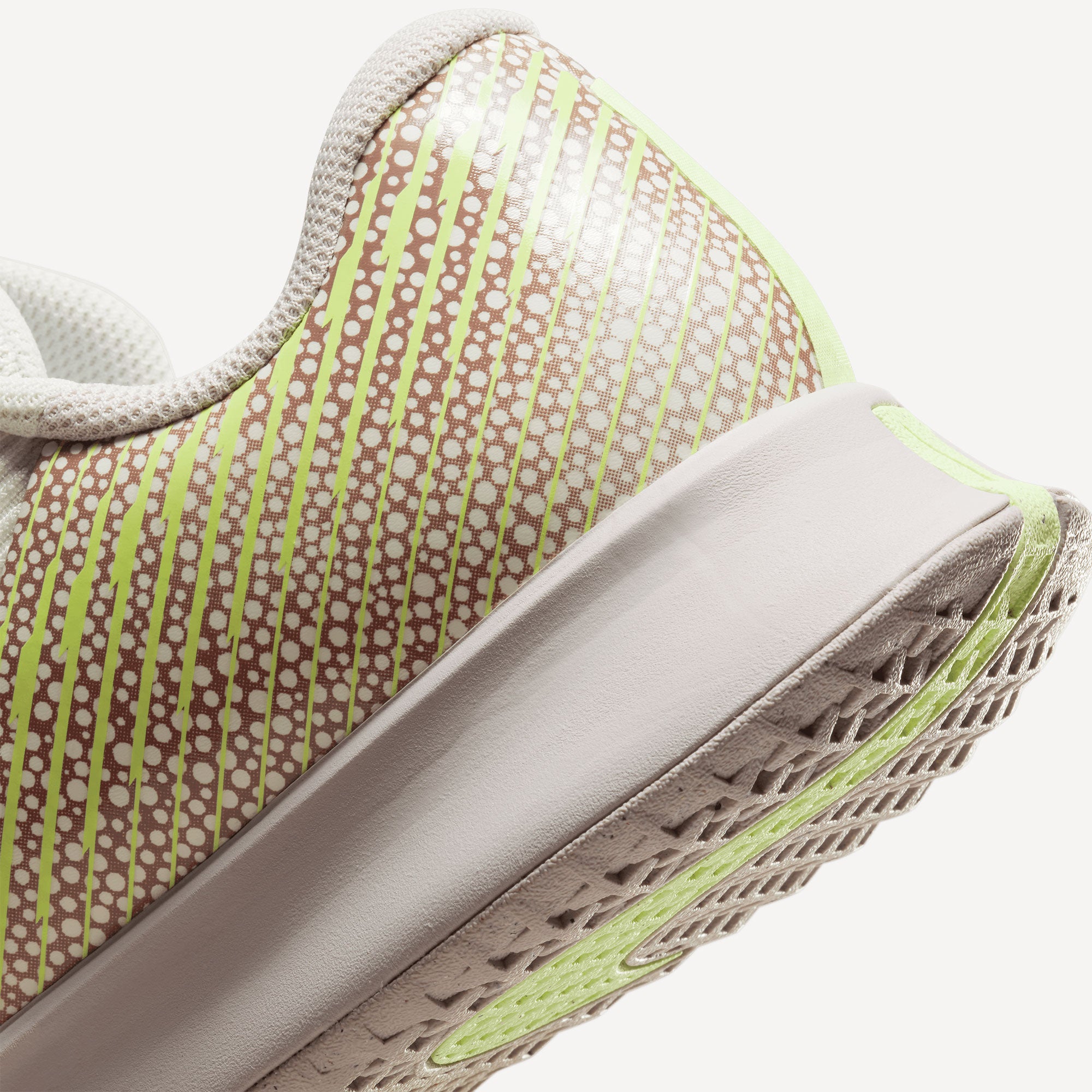 NikeCourt Air Zoom Vapor Pro 2 Premium Women's Hard Court Tennis Shoes - Grey (8)