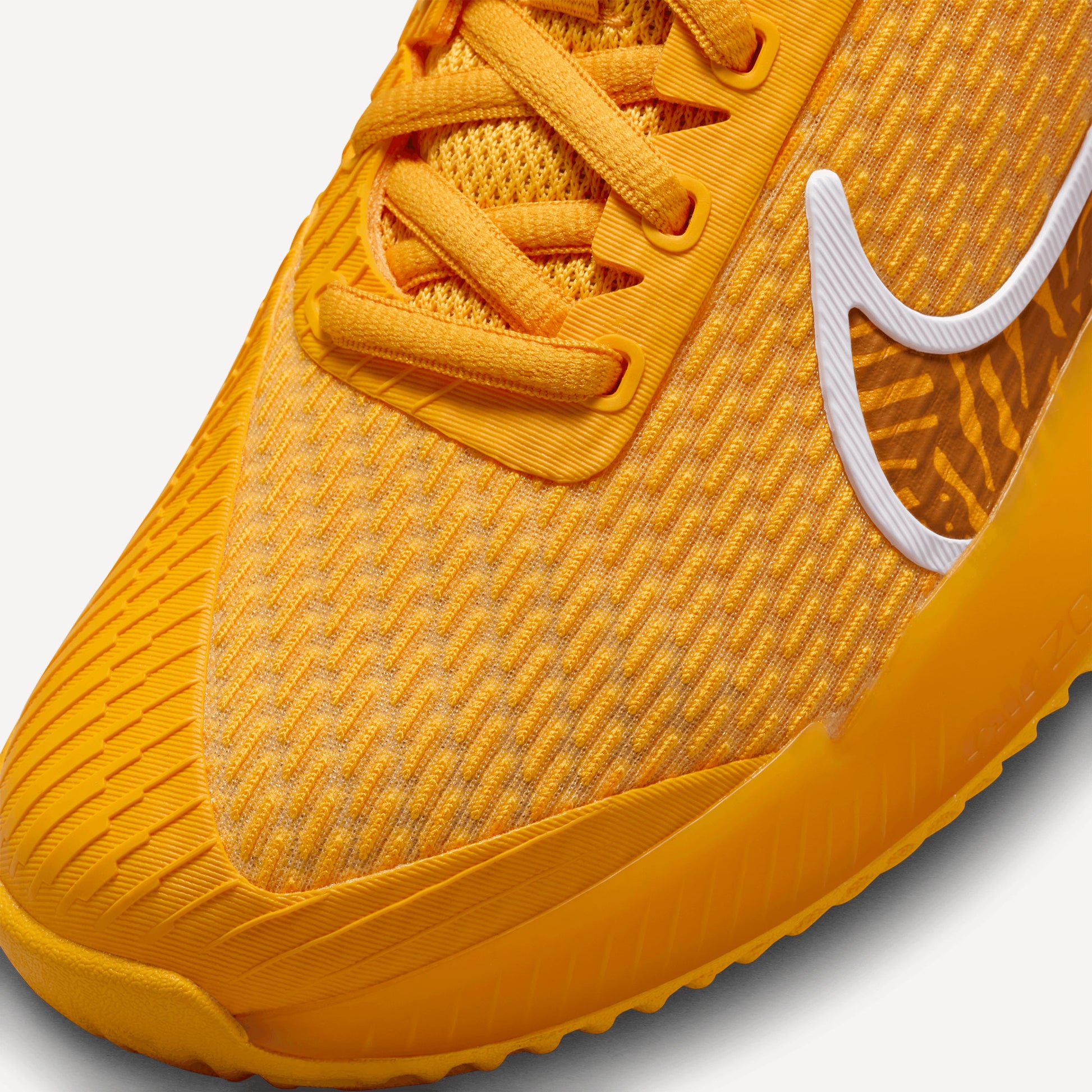 NikeCourt Air Zoom Vapor Pro 2 Women's Clay Court Tennis Shoes Yellow (7)