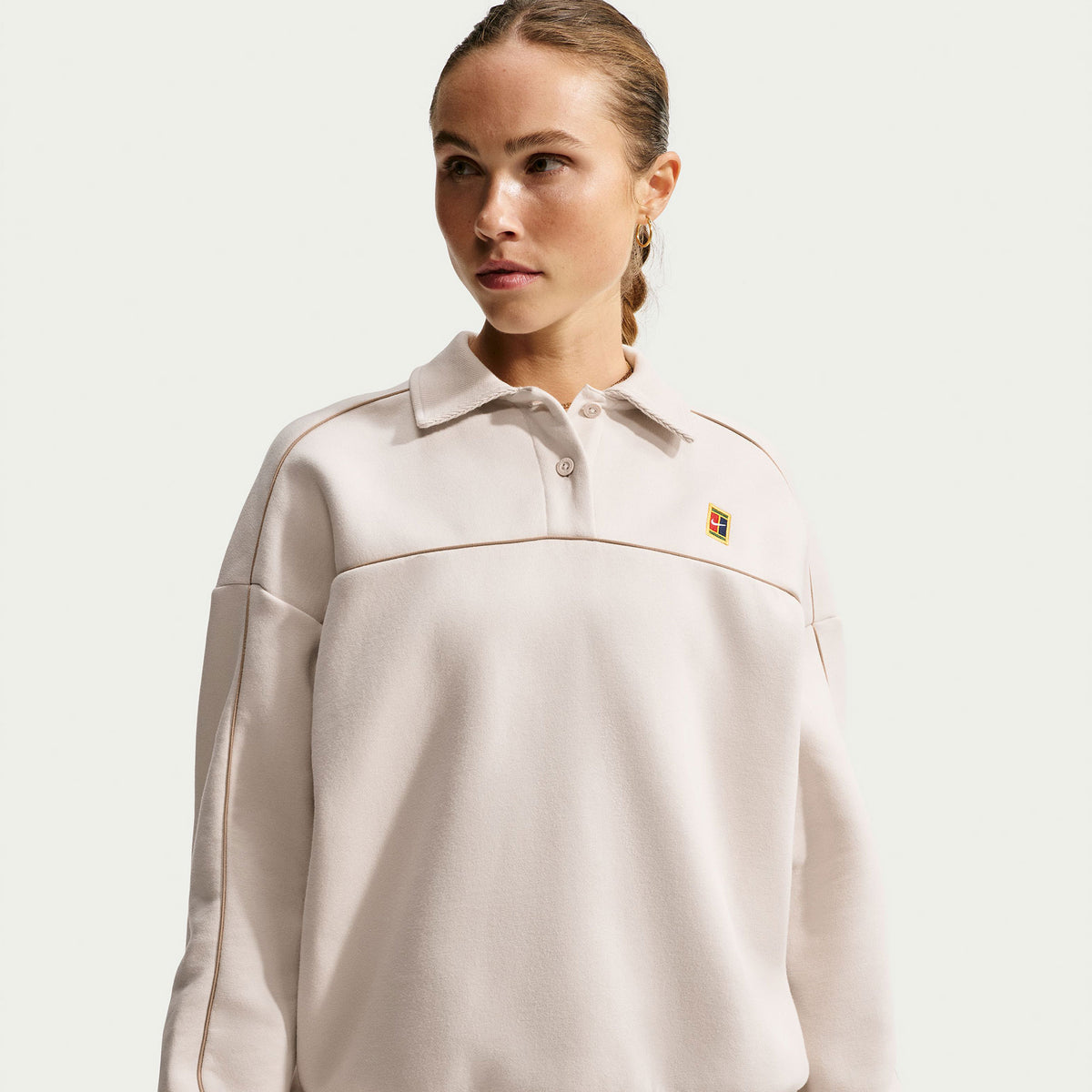 NikeCourt Court Women's Fleece Long-Sleeve Tennis Top - White (1)