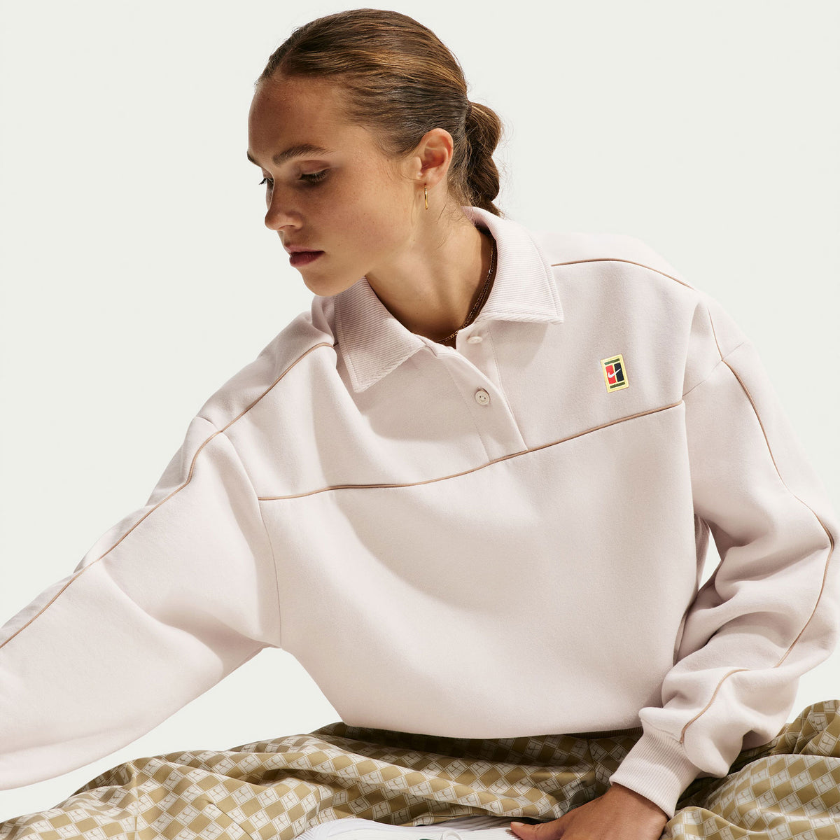 NikeCourt Court Women's Fleece Long-Sleeve Tennis Top - White (3)