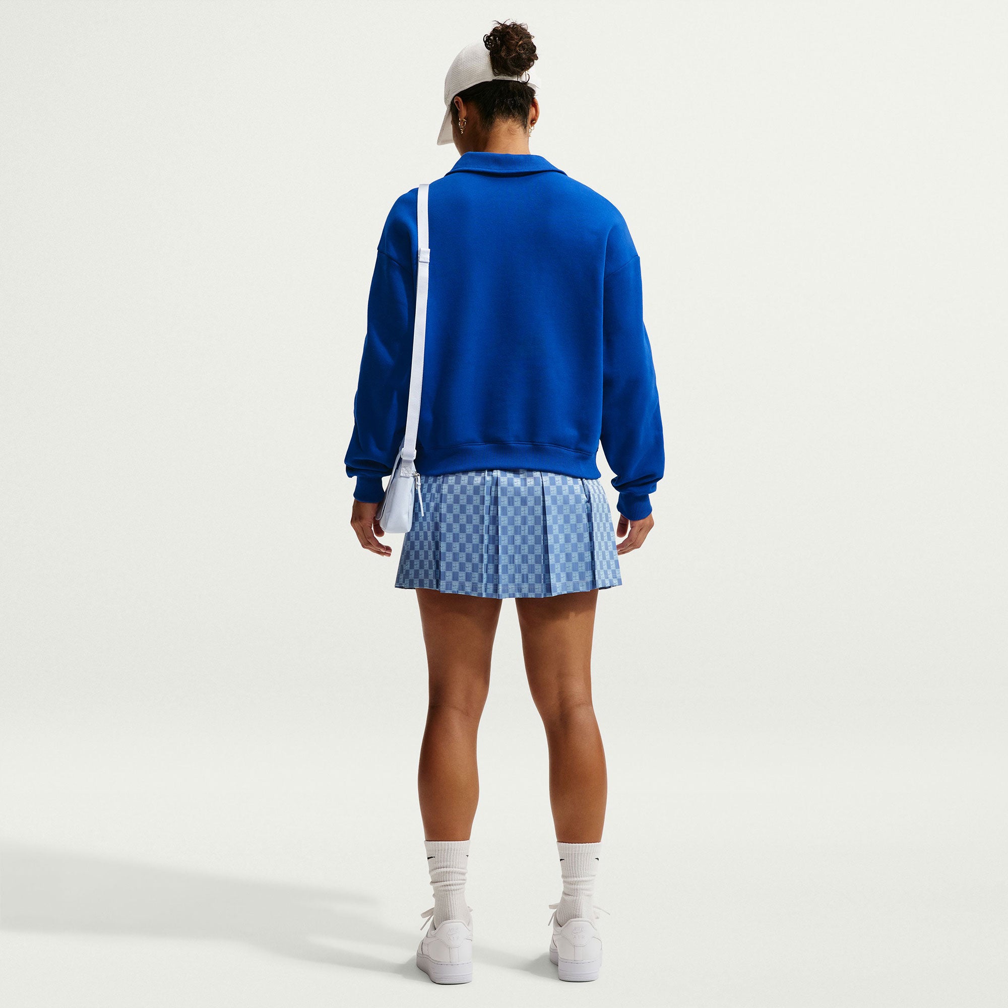 NikeCourt Court Women's Fleece Long-Sleeve Tennis Top - Blue (5)