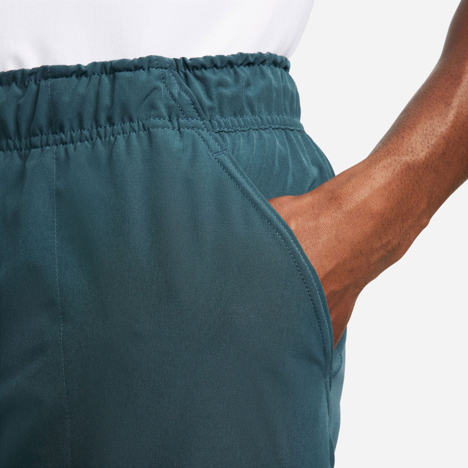 NikeCourt Dri-FIT Advantage Men's 7-Inch Tennis Shorts Green (5)