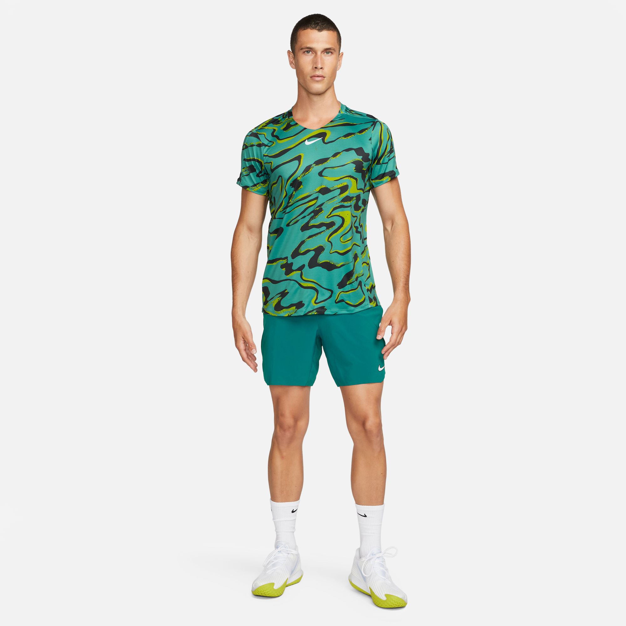 NikeCourt Dri-FIT Advantage Men's Printed Tennis Shirt Green (4)