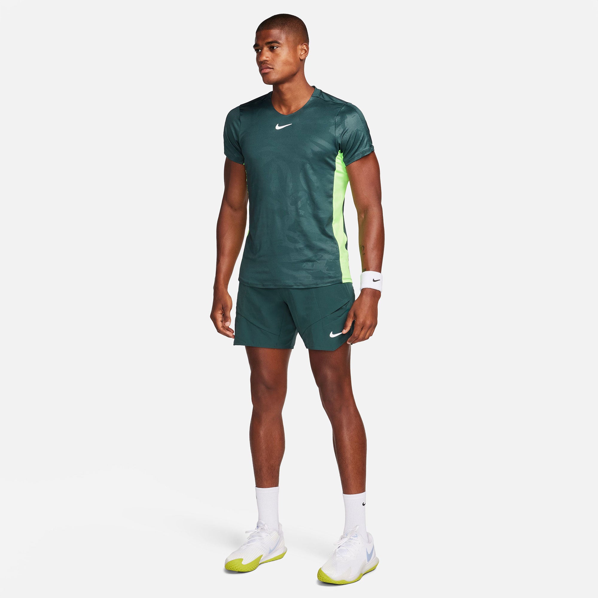 NikeCourt Dri-FIT Advantage Men's Printed Tennis Shirt Green (5)