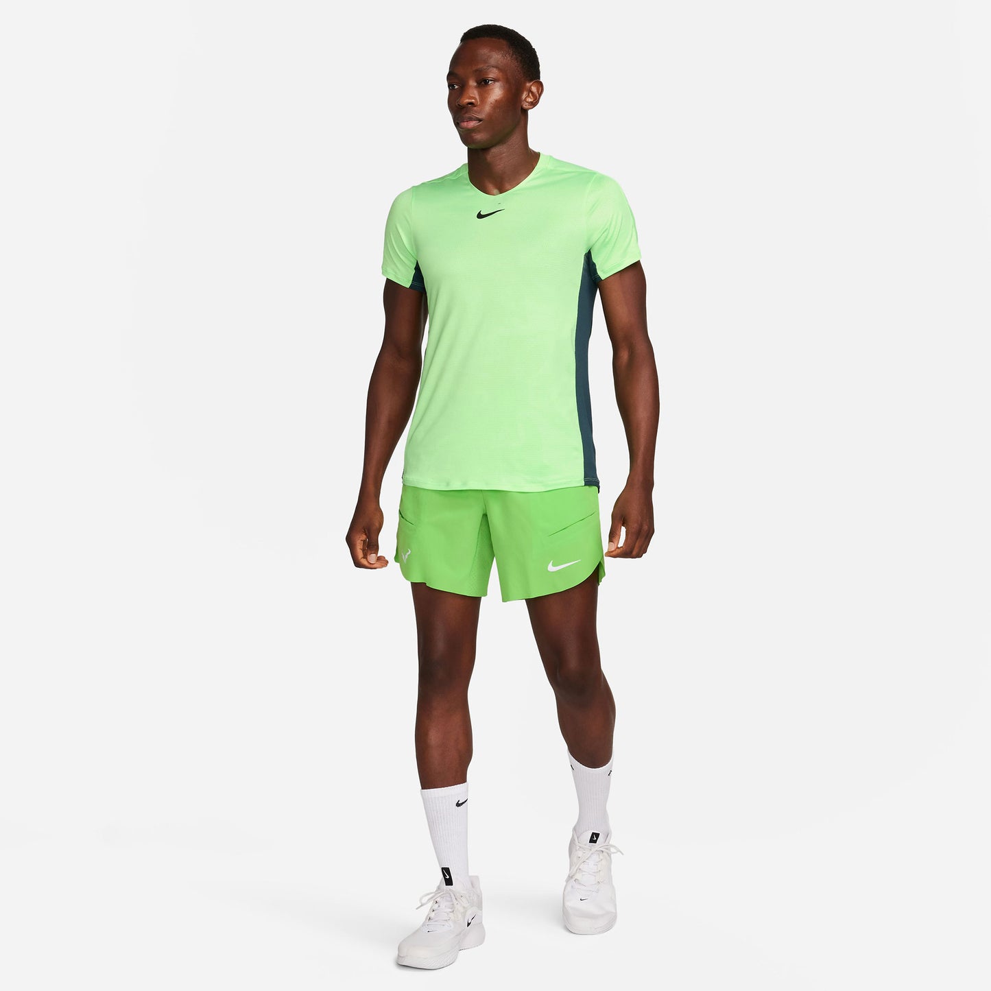 NikeCourt Dri-FIT Advantage Men's Printed Tennis Shirt Lime (5)