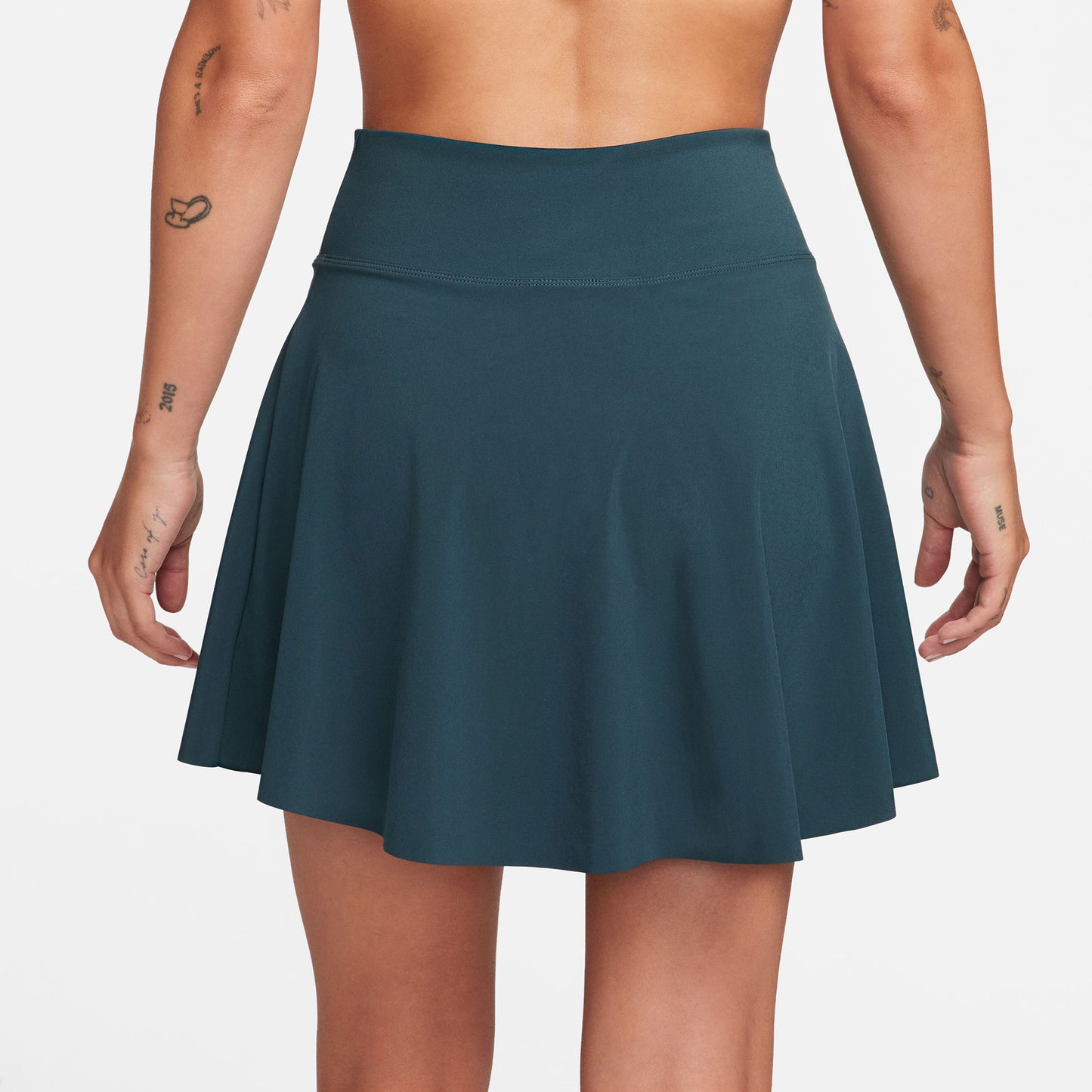 NikeCourt Dri-FIT Advantage Women's Regular Tennis Skirt Green (2)