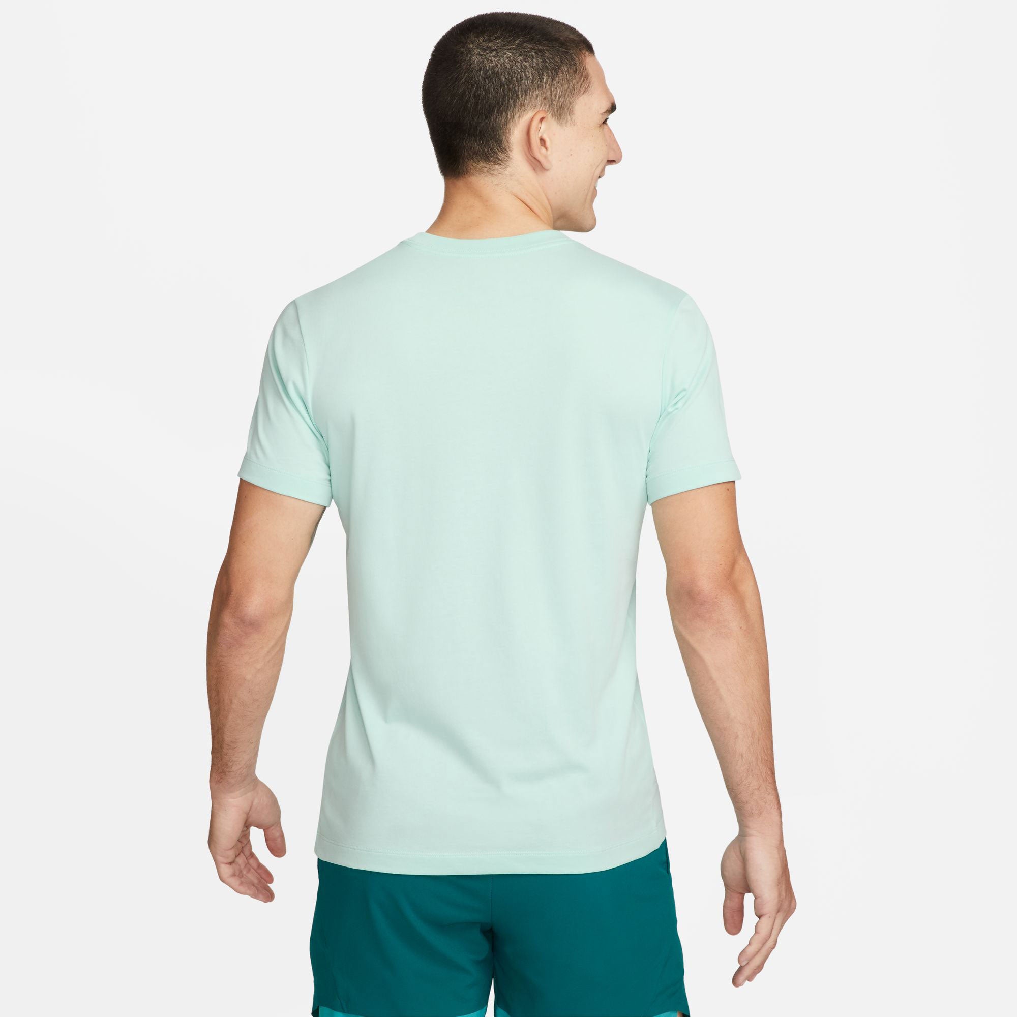 NikeCourt Dri-FIT Court Men's Tennis T-Shirt Green (2)