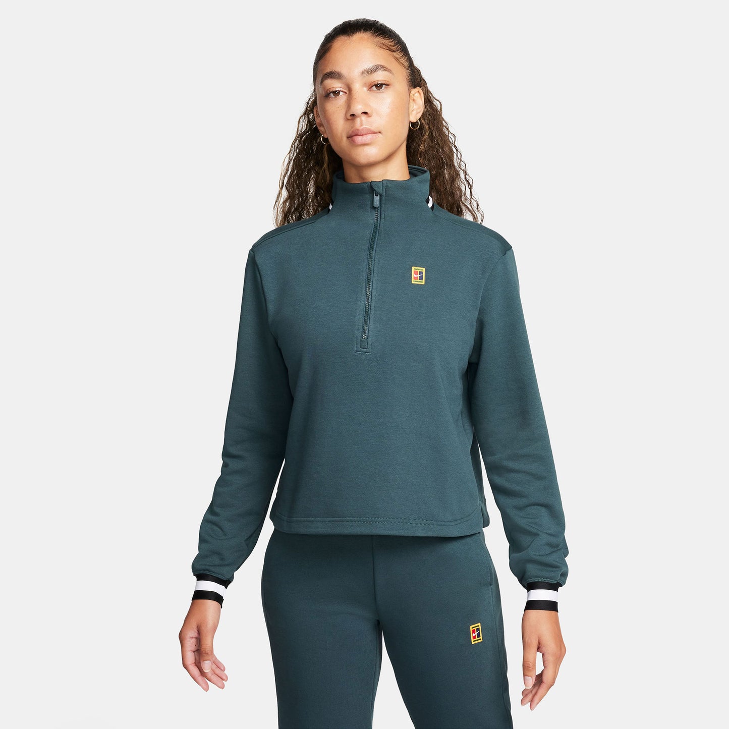 NikeCourt Dri-FIT Heritage Women's Fleece Tennis Top Green (1)