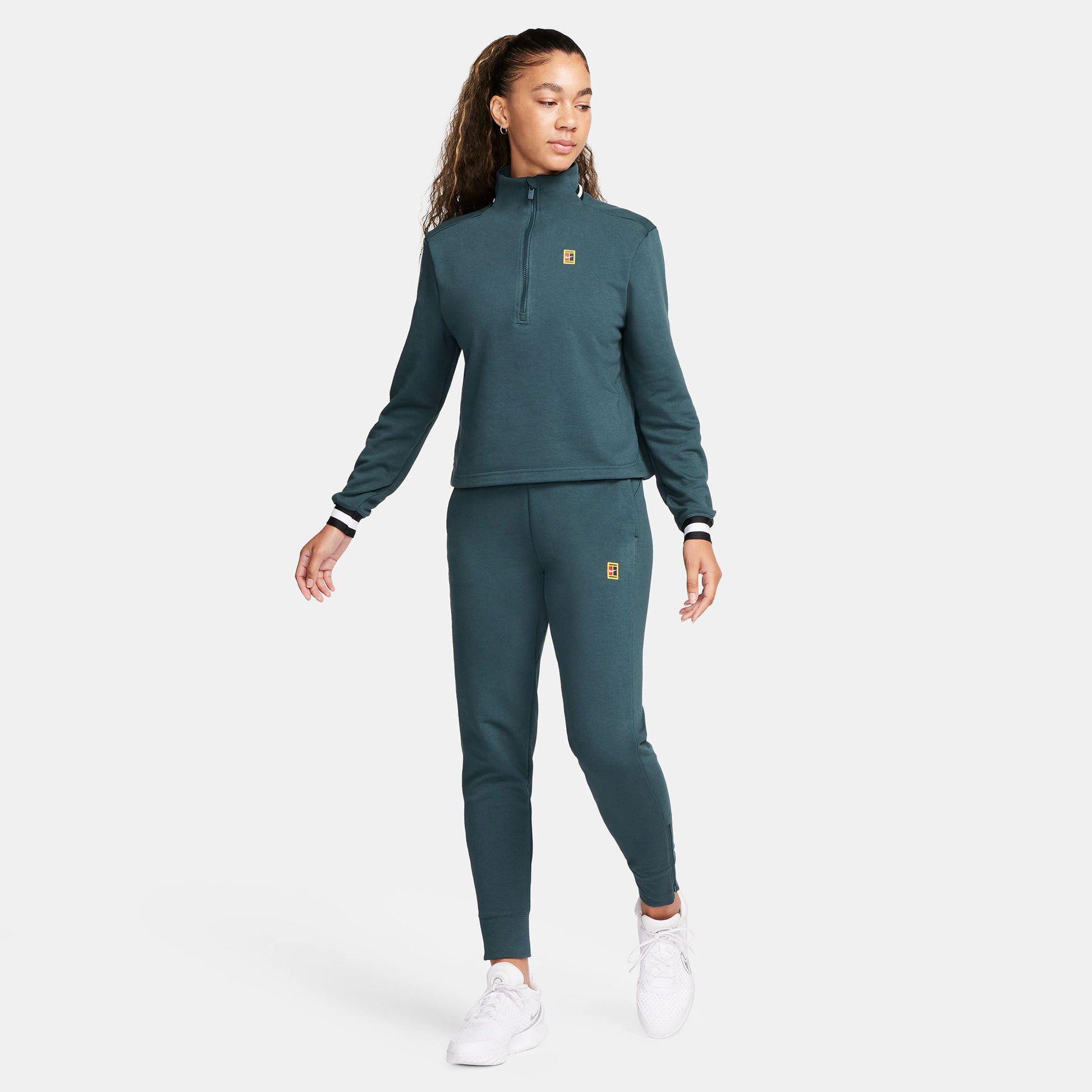 NikeCourt Dri-FIT Heritage Women's Fleece Tennis Top Green (7)