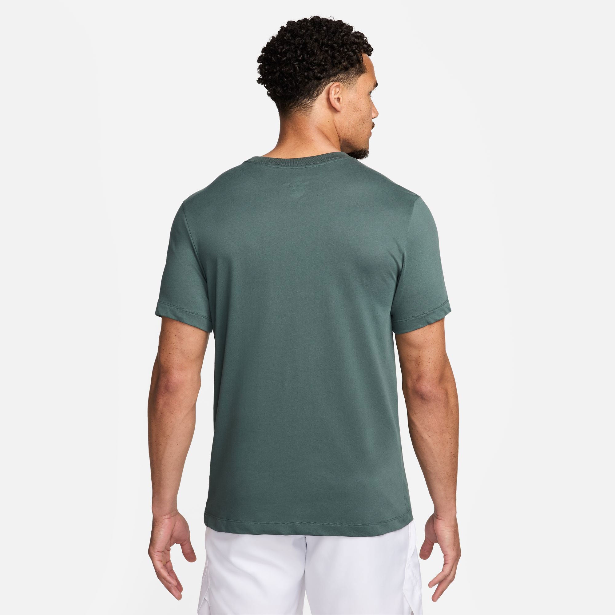 NikeCourt Dri-FIT Men's Tennis T-Shirt - Green (2)