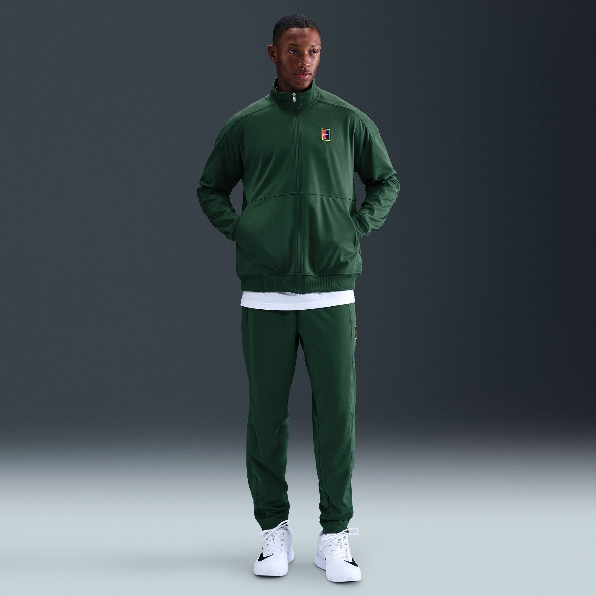 NikeCourt Heritage Men's Dri-FIT Tennis Jacket - Green (4)