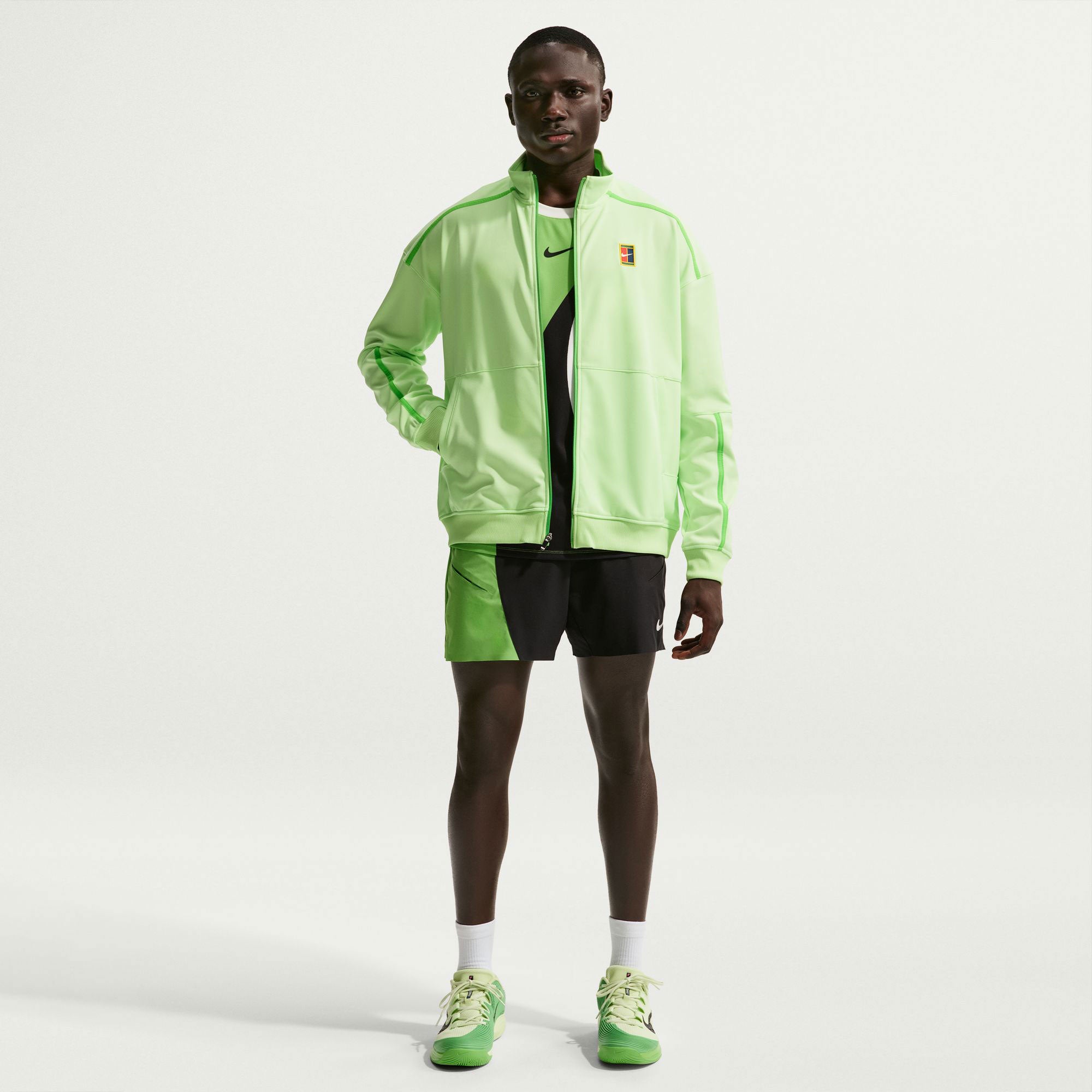 NikeCourt Heritage Men's Dri-FIT Tennis Jacket - Green (4)