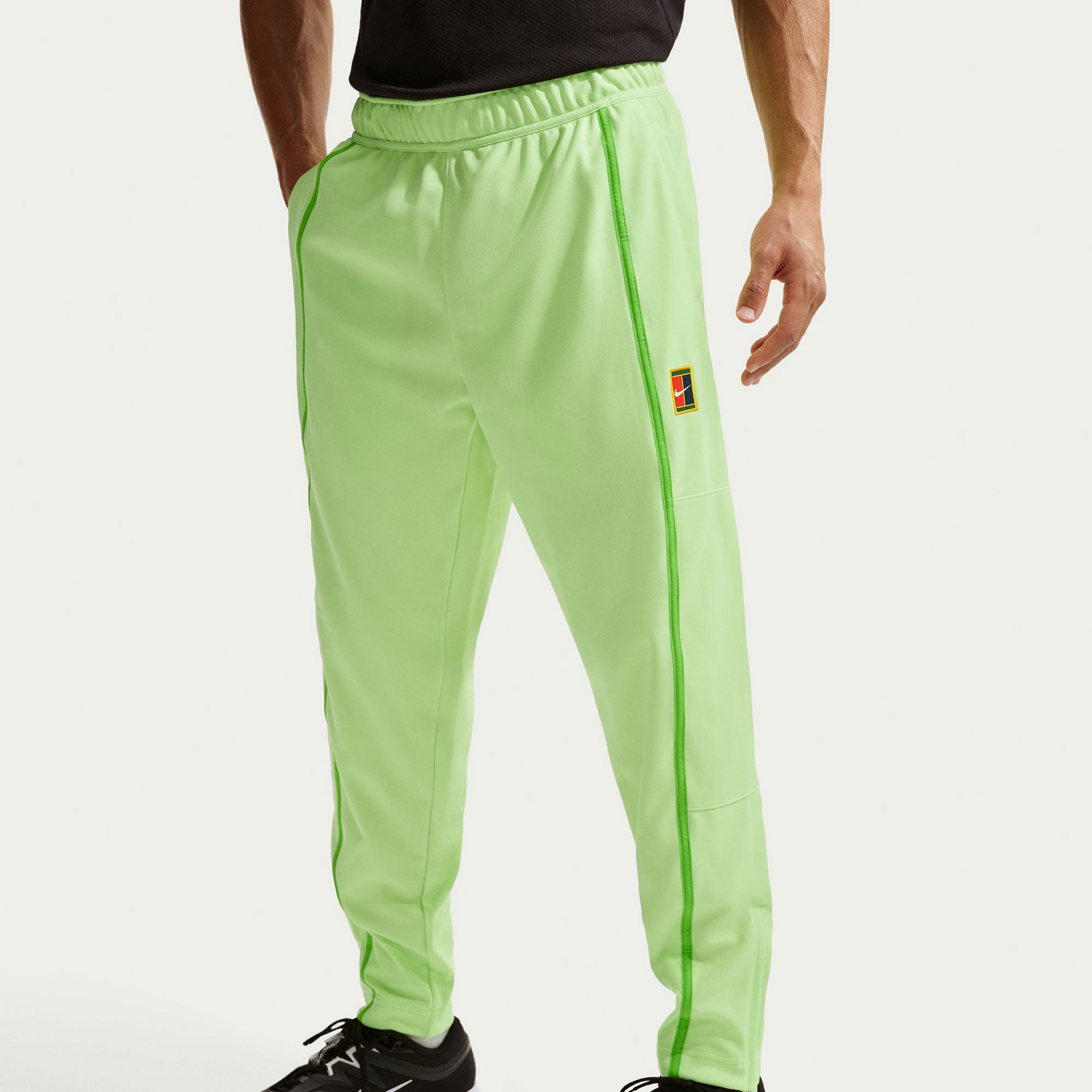 NikeCourt Heritage Men's Dri-FIT Tennis Pants - Green (3)