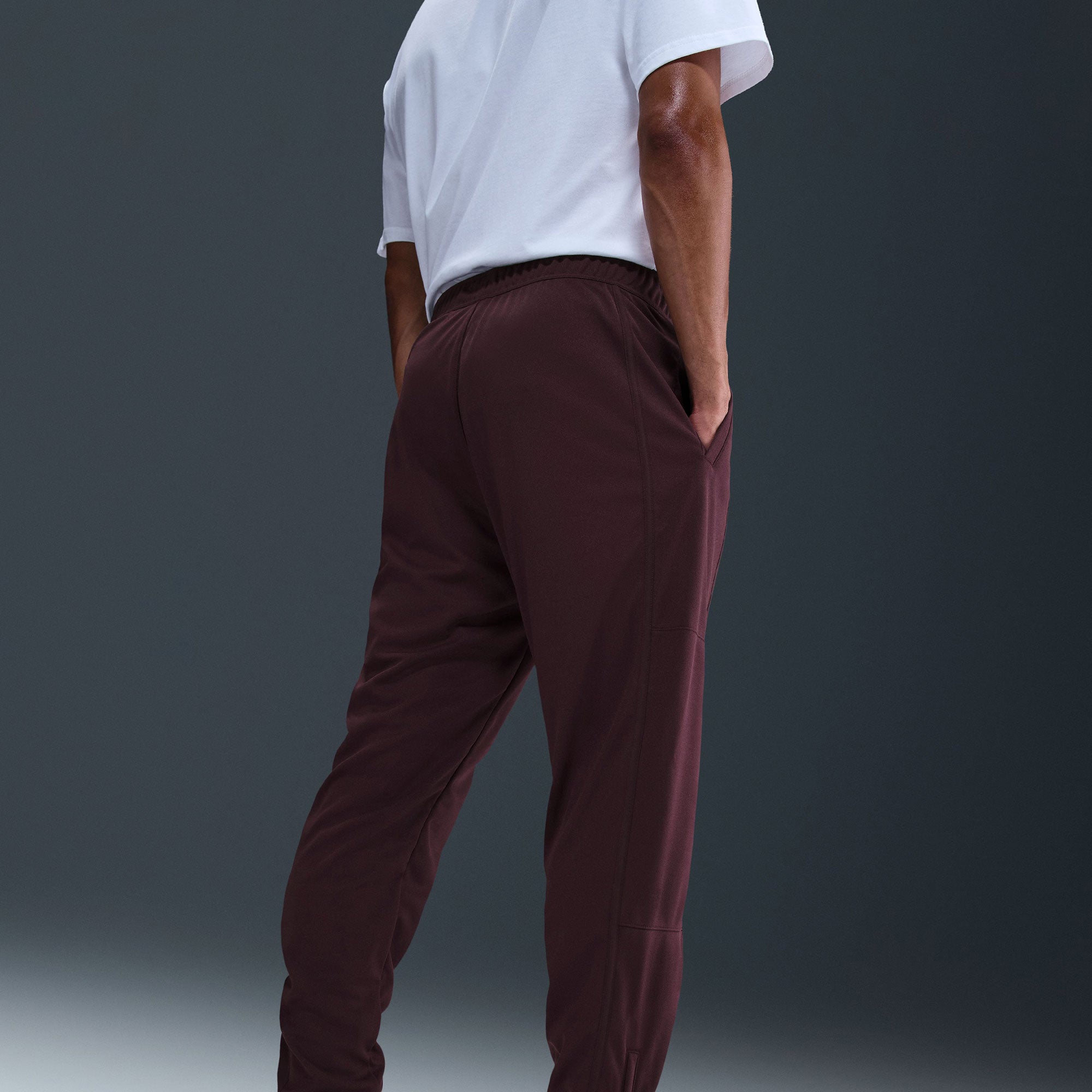 NikeCourt Heritage Men's Dri-FIT Tennis Pants - Red (4)