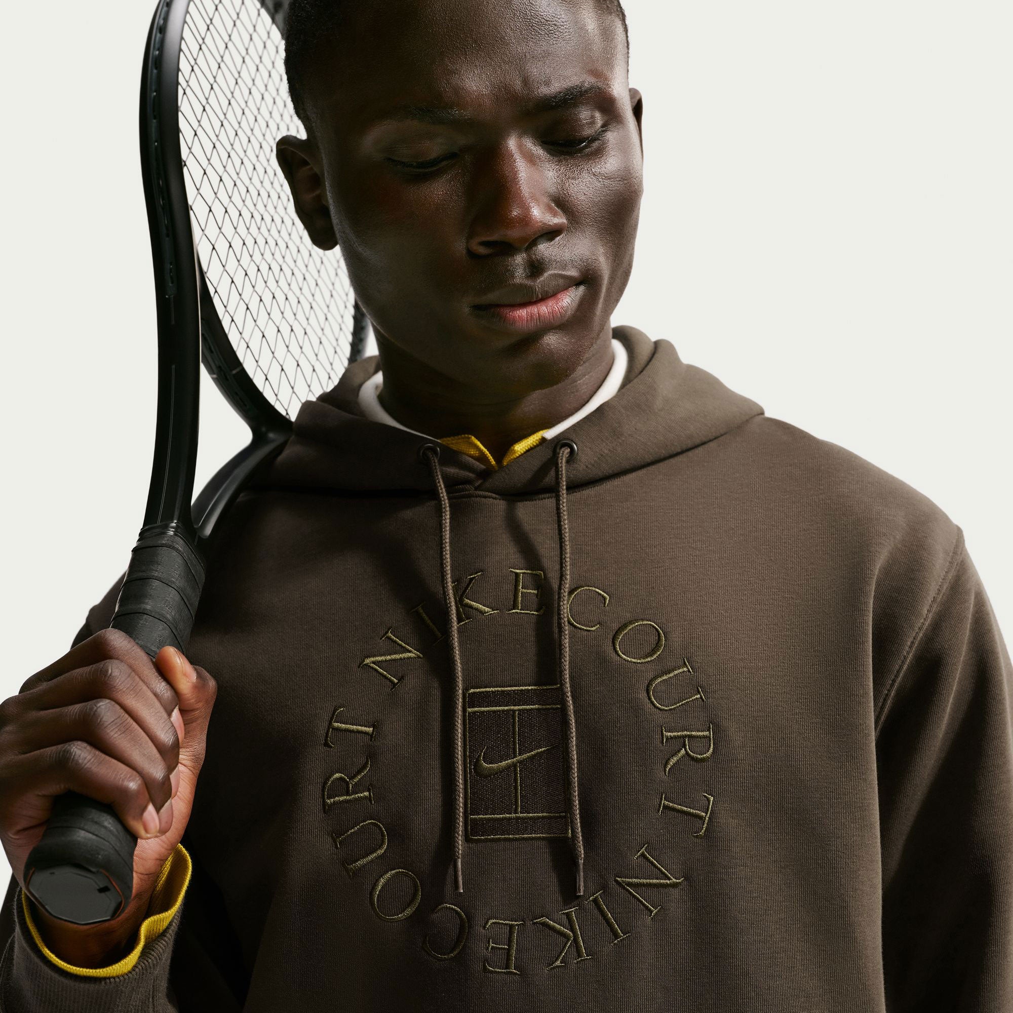 NikeCourt Heritage Men's Fleece Tennis Hoodie - Brown (3)