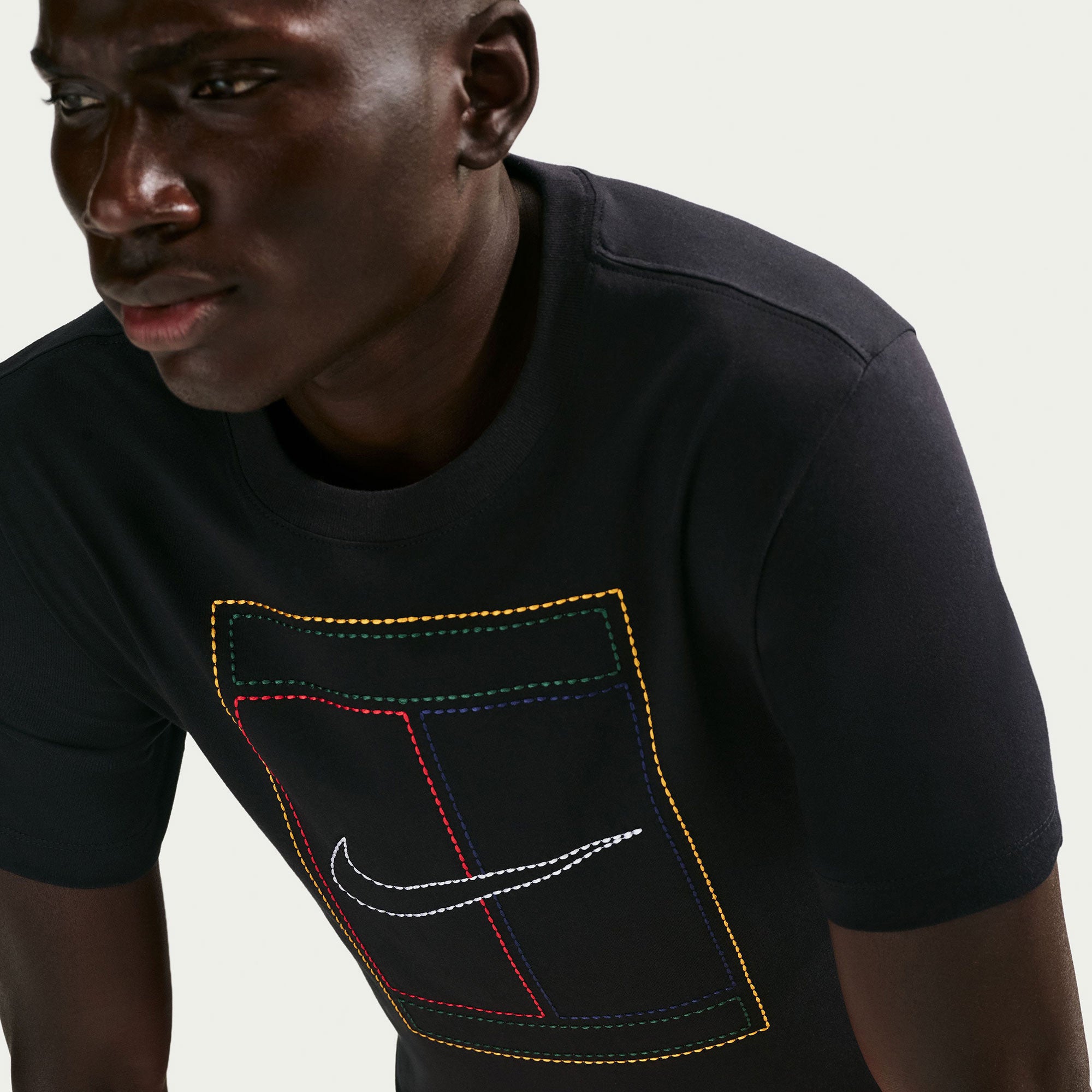 NikeCourt Heritage SP26 Men's Tennis T-Shirt - Black (3)