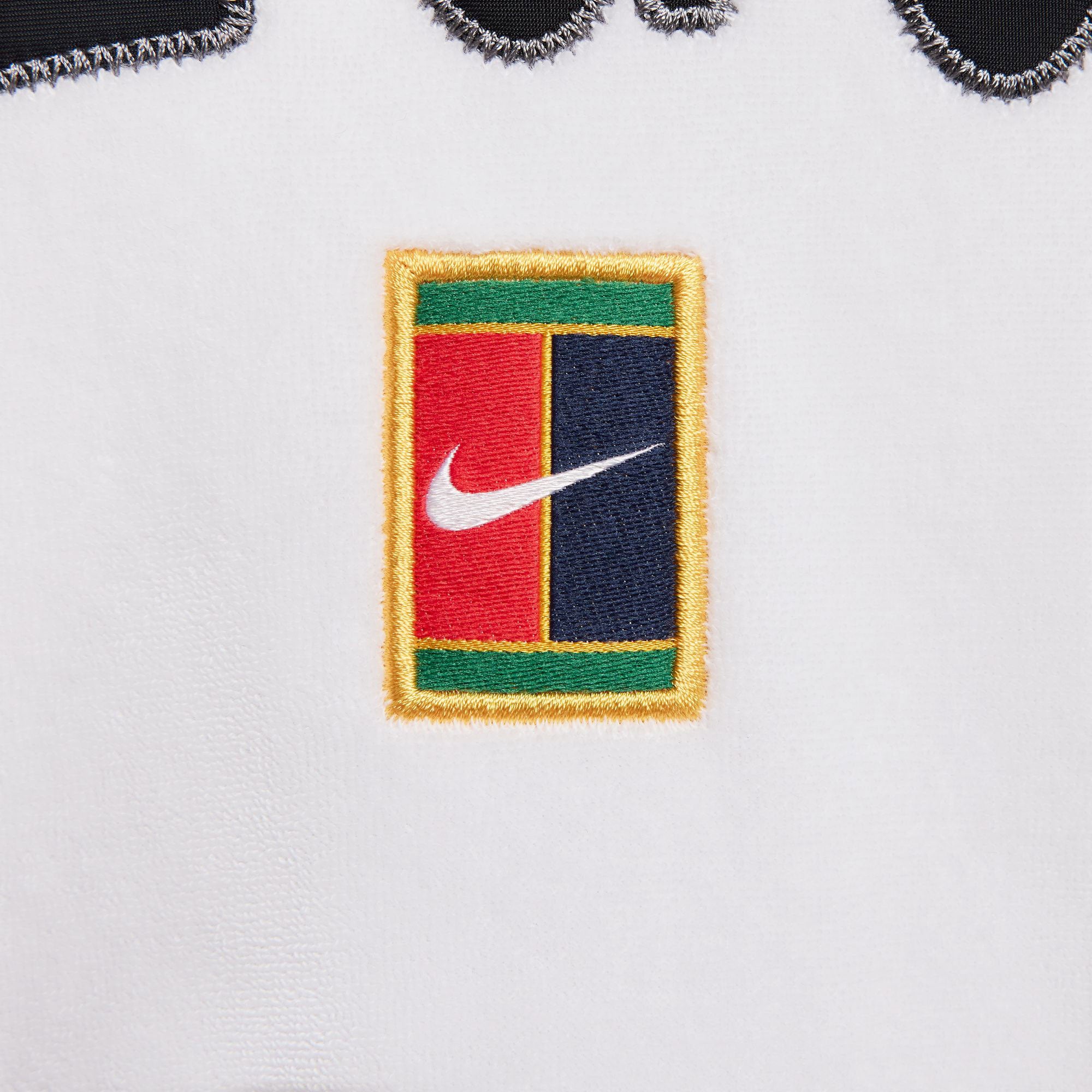 NikeCourt Heritage Women's Oversized Graphic Tennis Sweater - White (4)