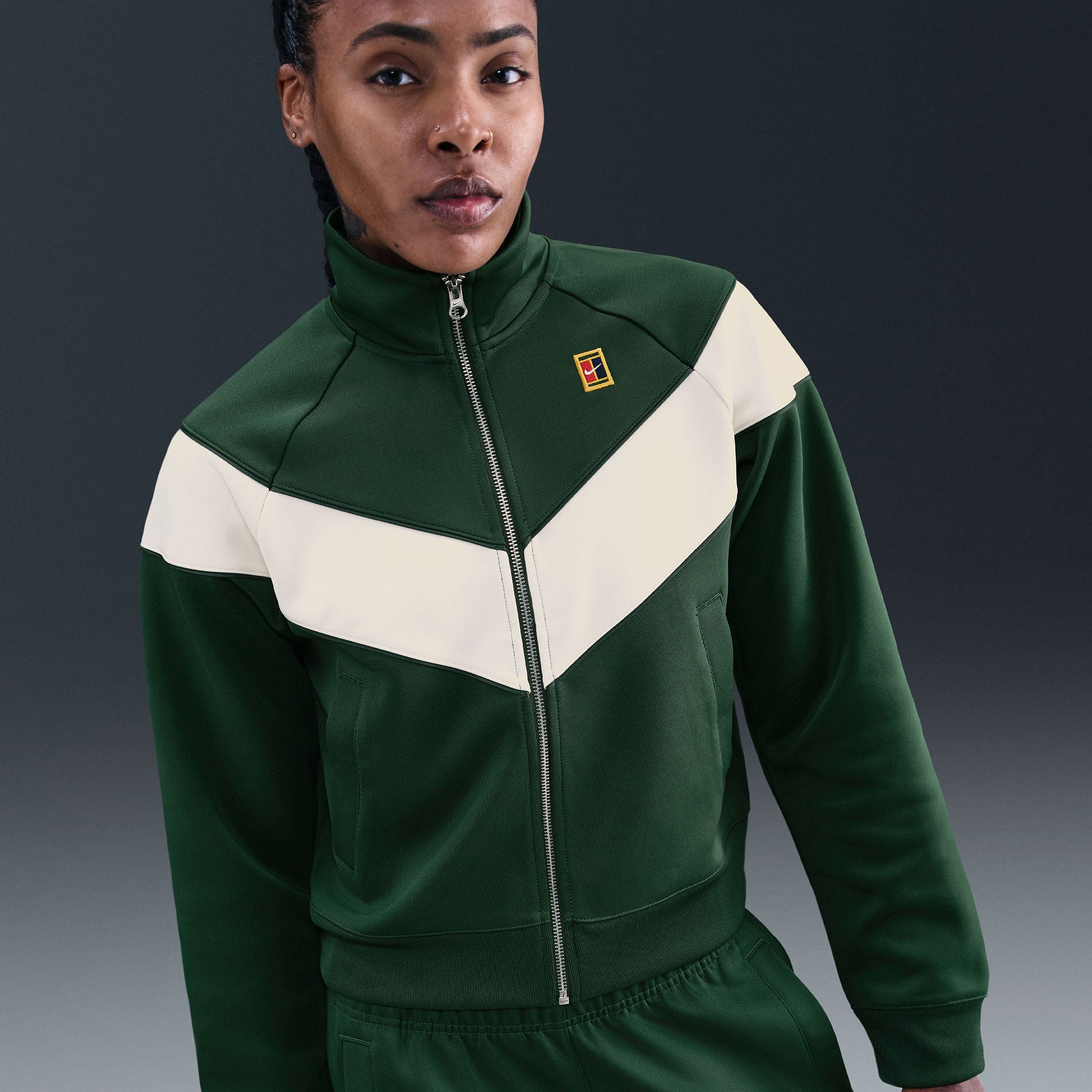 NikeCourt Heritage Women's Poly Knit Tennis Jacket - Green (1)