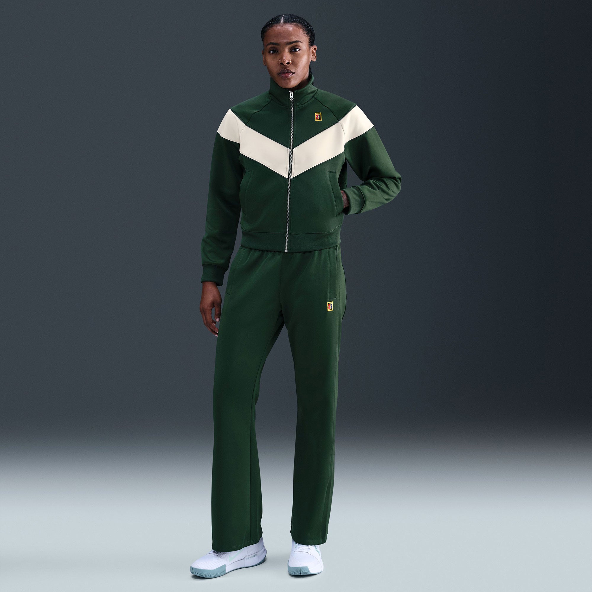 NikeCourt Heritage Women's Poly Knit Tennis Jacket - Green (4)