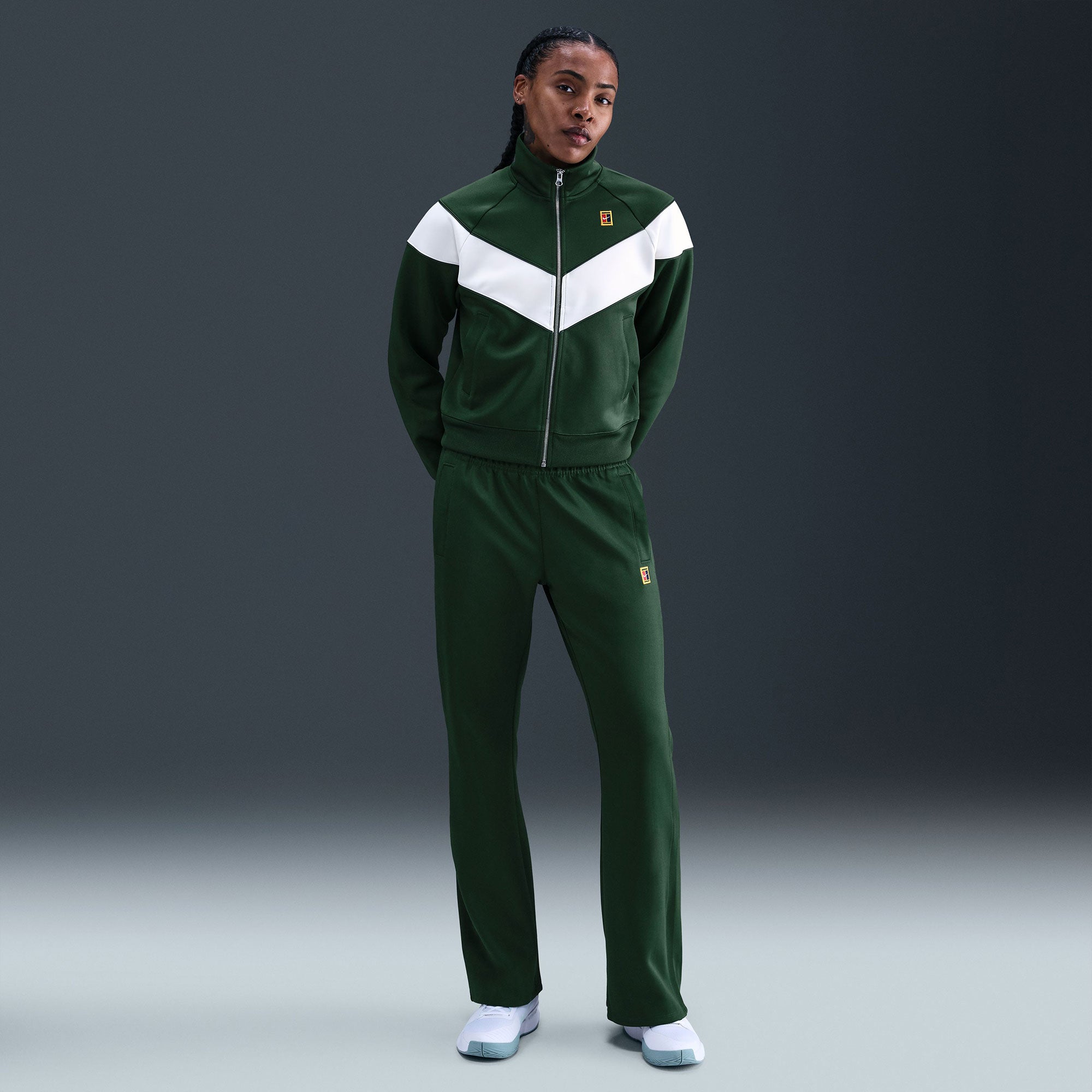NikeCourt Heritage Women's Poly Knit Tennis Pants - Green (1)