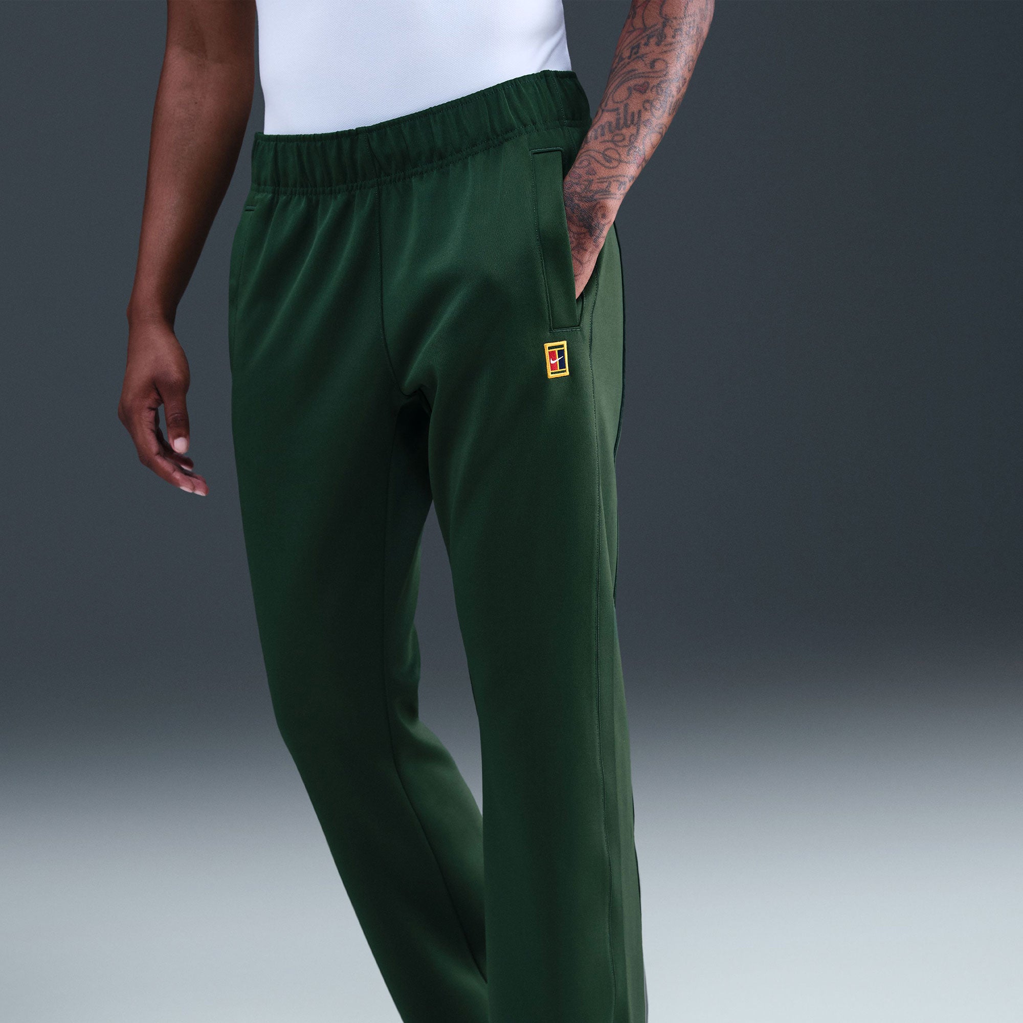 NikeCourt Heritage Women's Poly Knit Tennis Pants - Green (3)