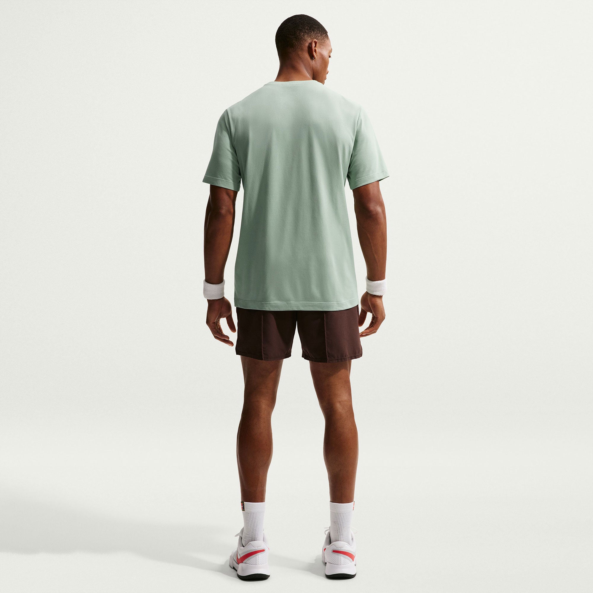 NikeCourt Men's Dri-FT Tennis T-Shirt - Green (5)