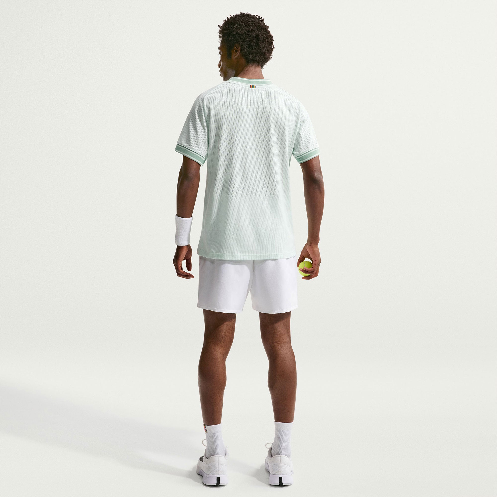 NikeCourt Slam London Men's Dri-FIT 6-Inch Tennis Shorts - White (2)