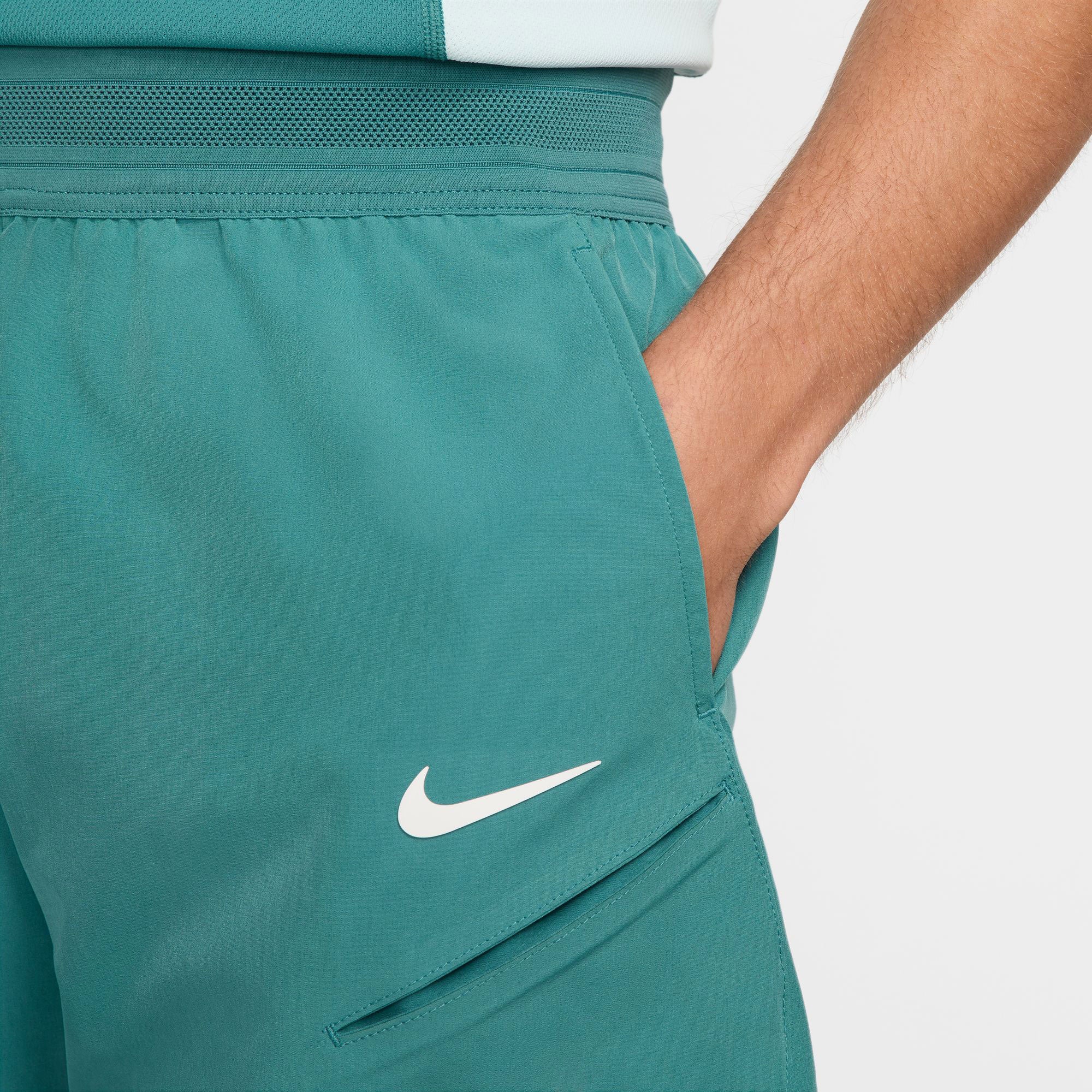 NikeCourt Slam Melbourne Men's Dri-FIT 6-Inch Tennis Shorts - Green (3)