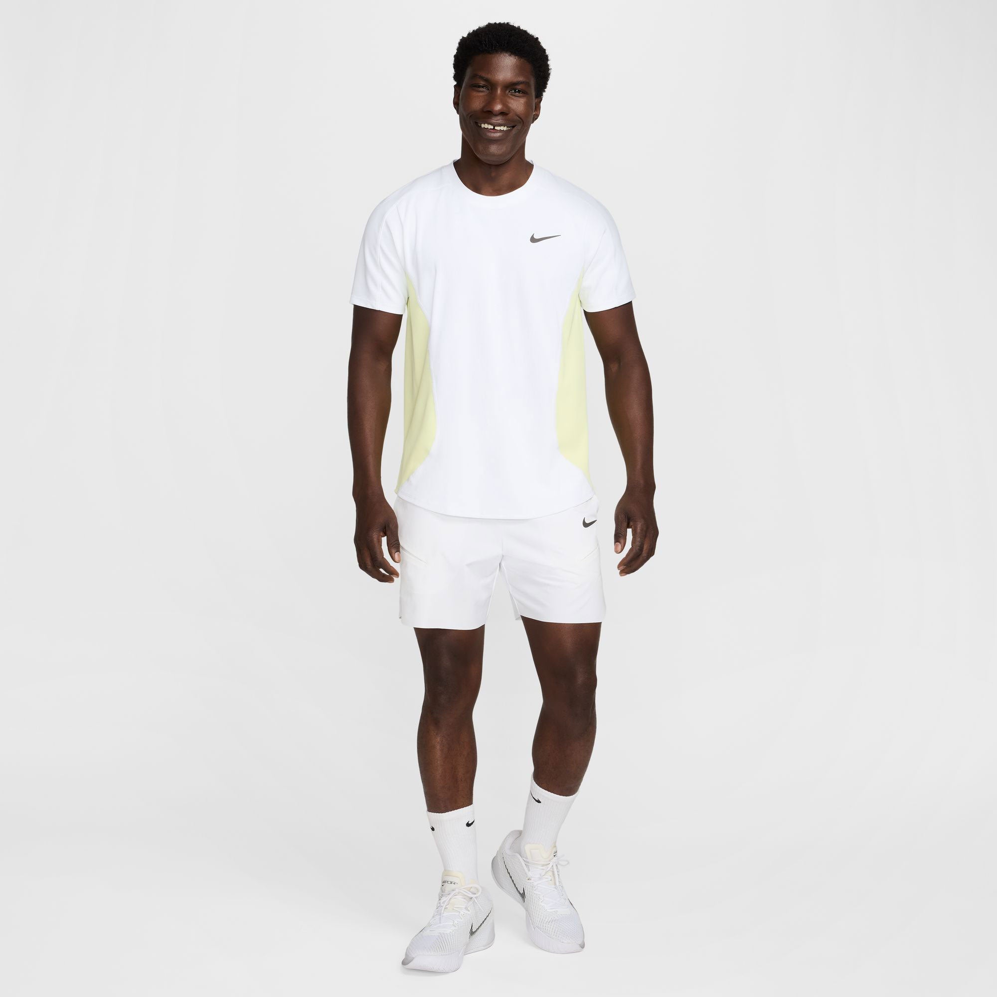 NikeCourt Slam Melbourne Men's Dri-FIT ADV Tennis Shirt - White (5)