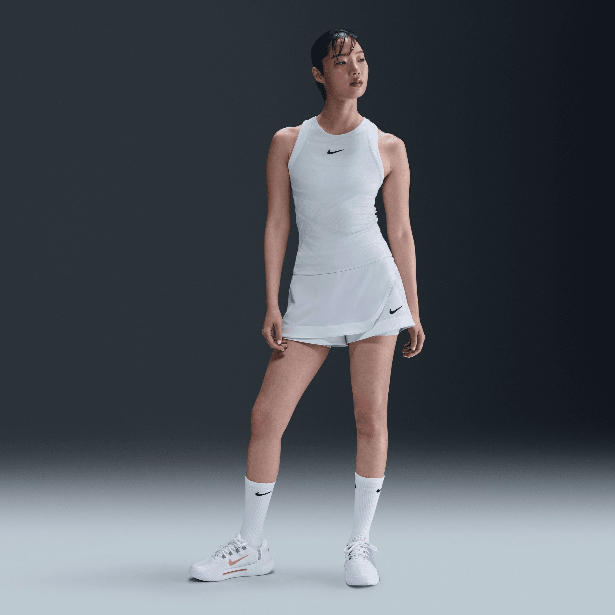 NikeCourt Slam Melbourne Women's Dri-FIT ADV Tennis Tank - Grey (4)