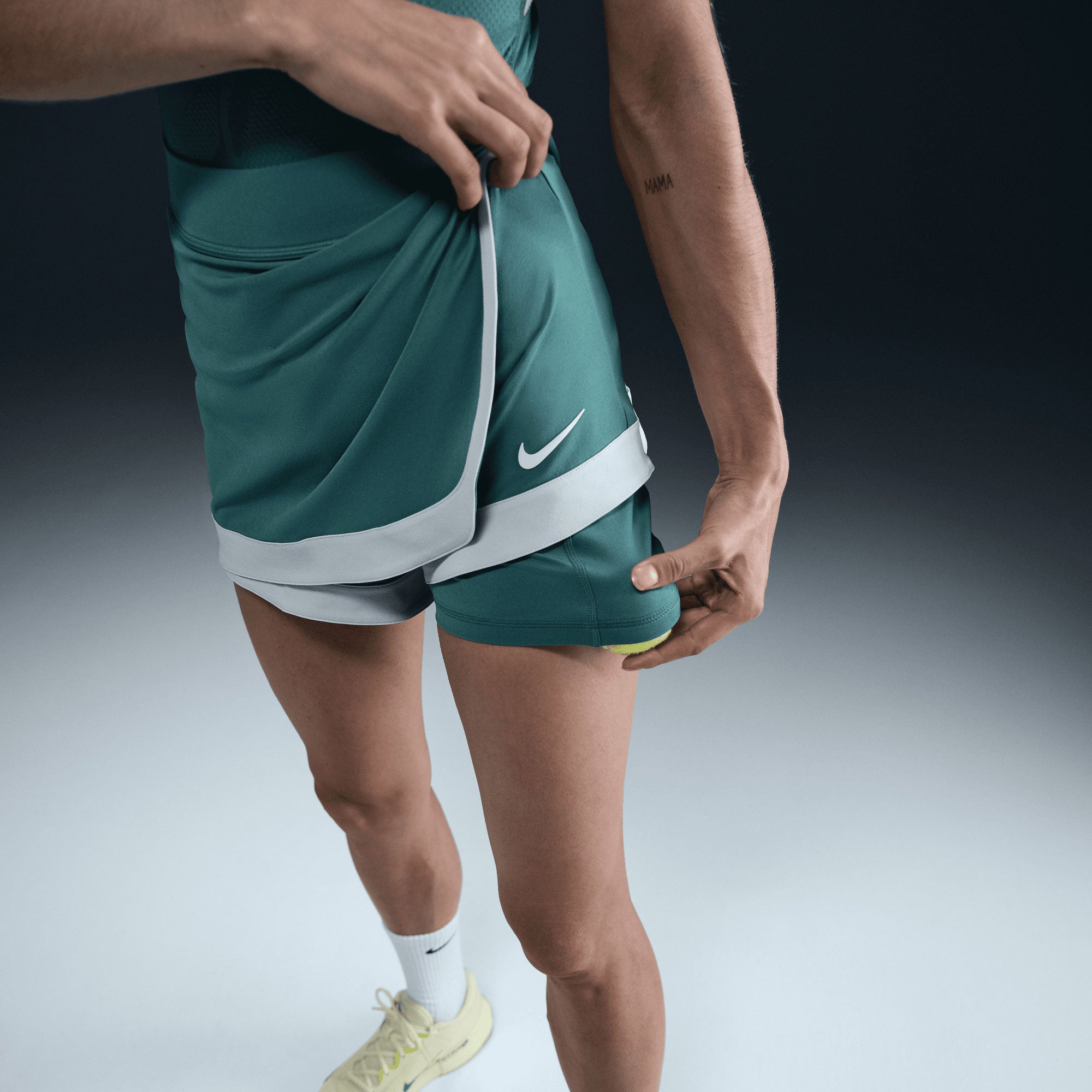 NikeCourt Slam Melbourne Women's Dri-FIT High-Waisted Tennis Skort - Groen (6)