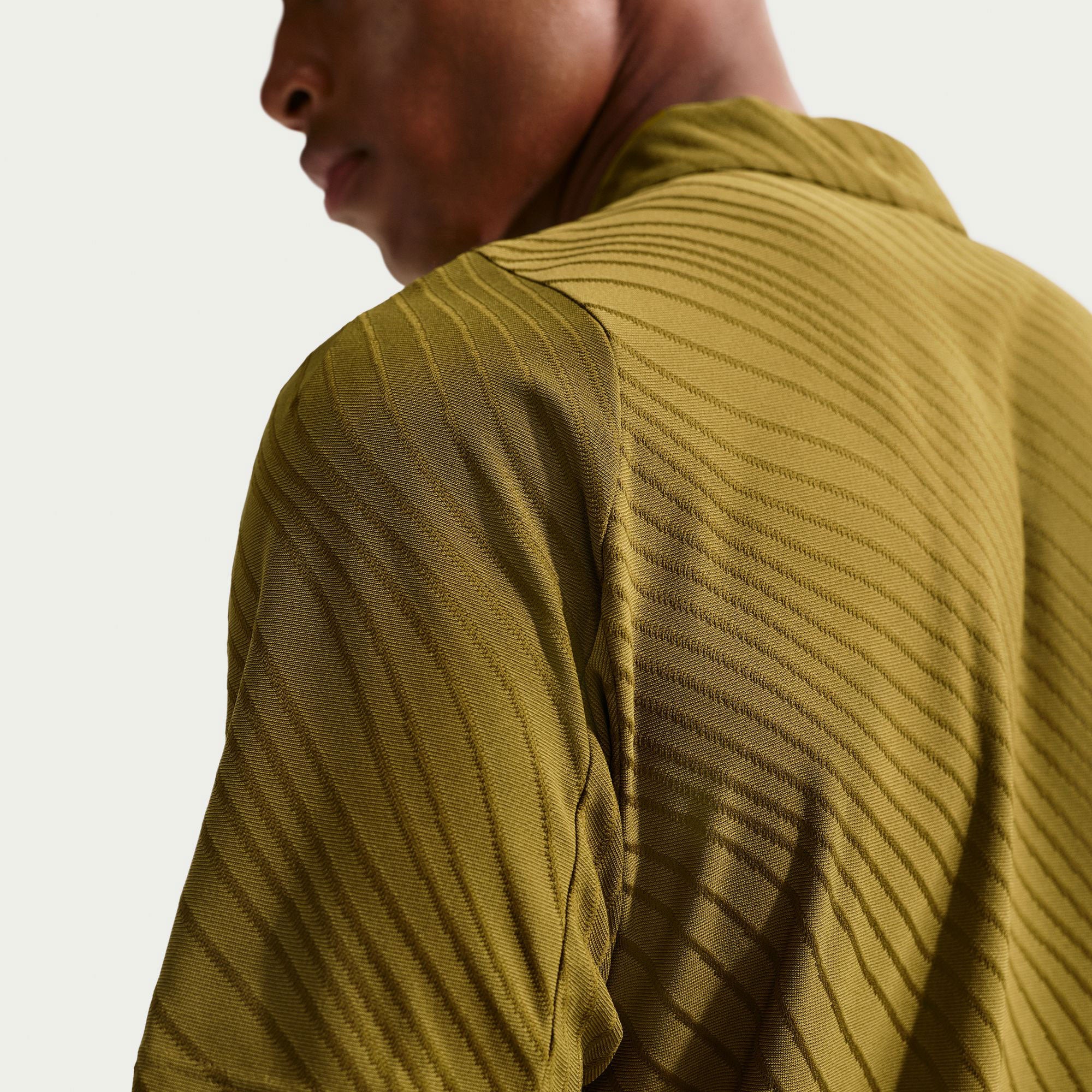 NikeCourt Slam Men's Dri-FIT ADV Tennis Polo - Green (2)