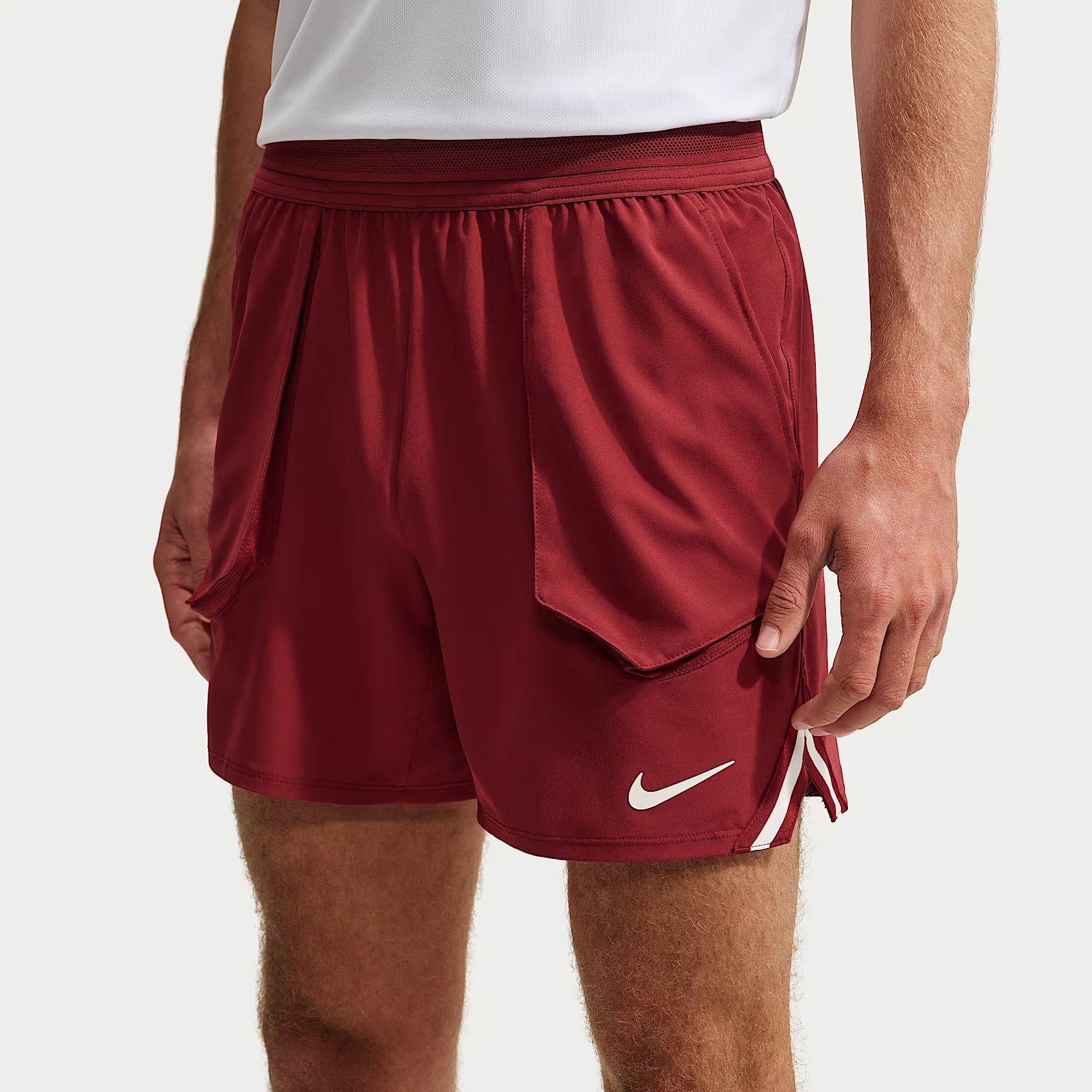 NikeCourt Slam New York Jannik Sinner Men's Dri-FIT 6-Inch Tennis Shorts - Red (2)