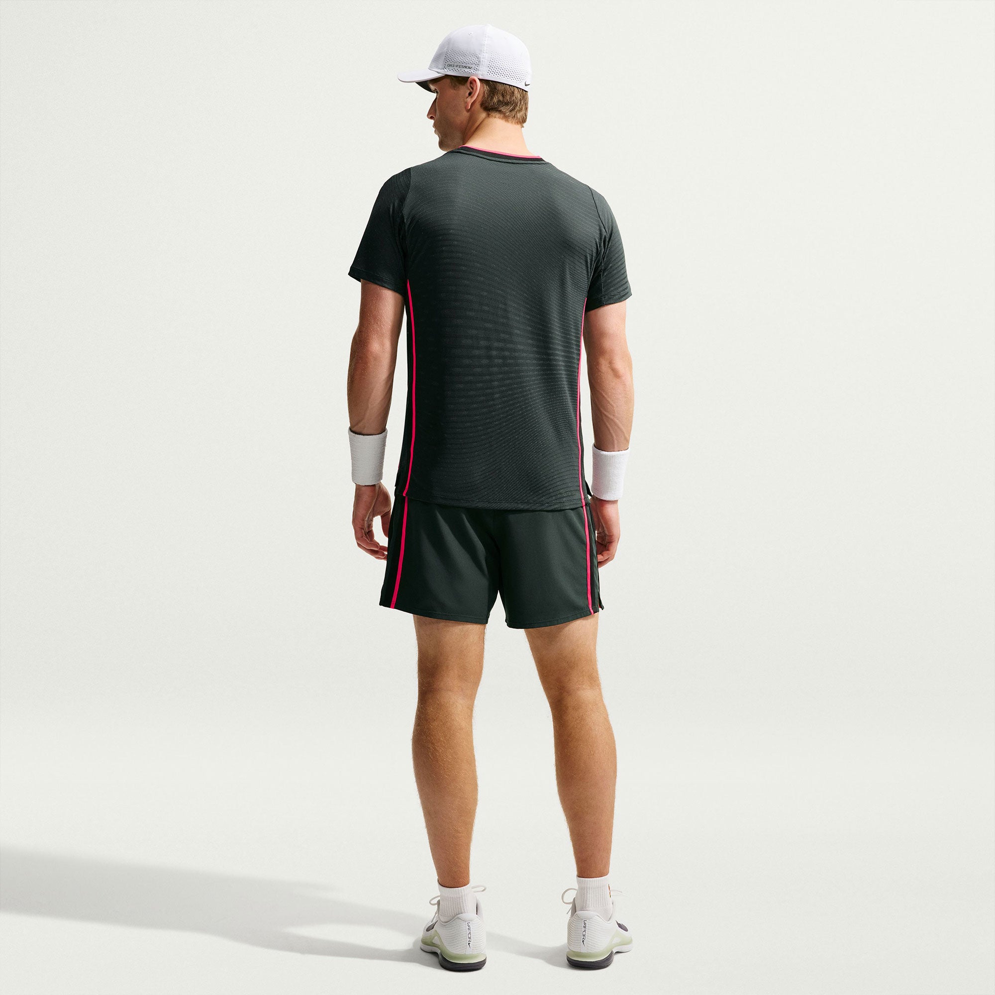 NikeCourt Slam New York Men's Aero-FIT Tennis Shirt - Green (5)