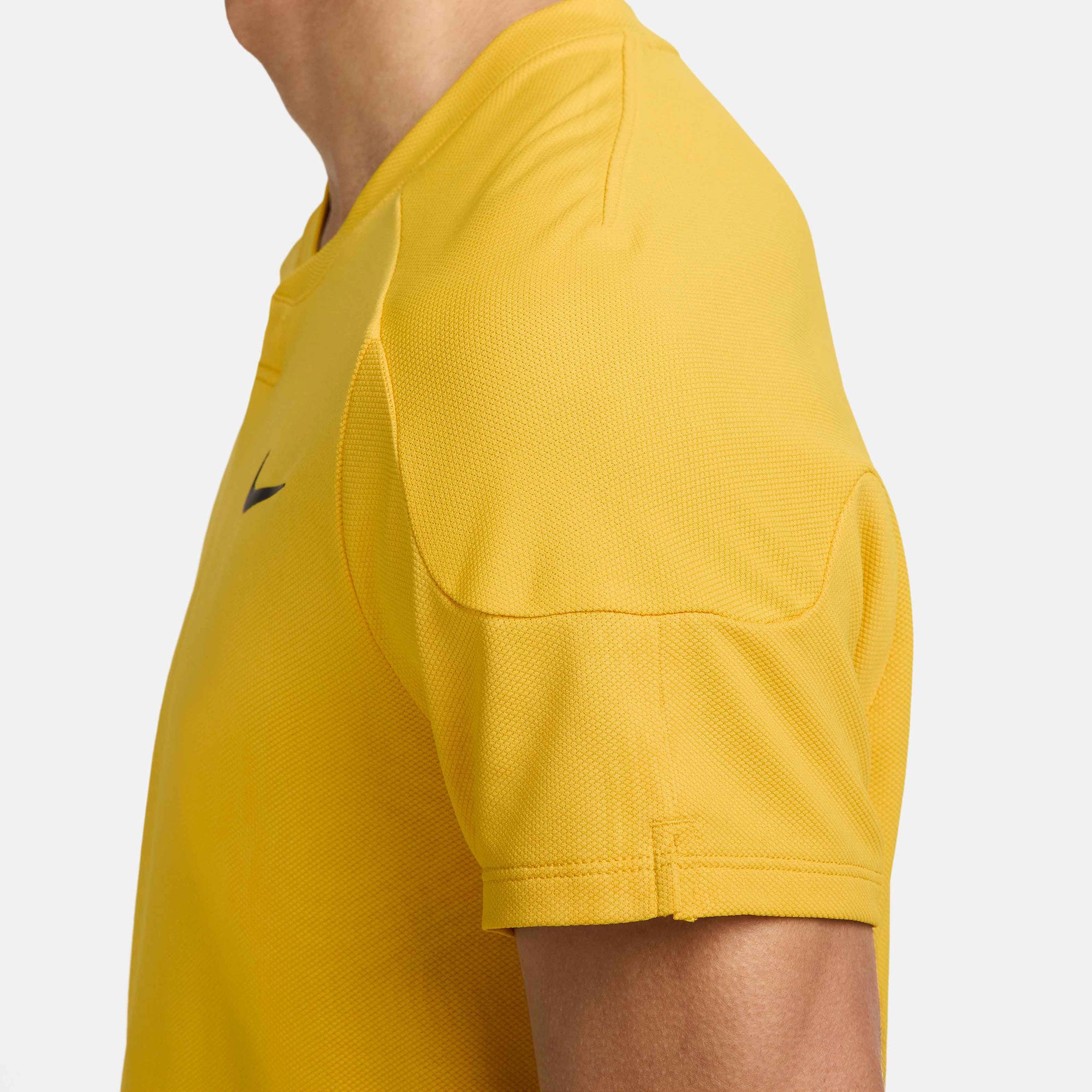 NikeCourt Slam Paris Men's Dri-FIT Tennis Shirt - Yellow (4)