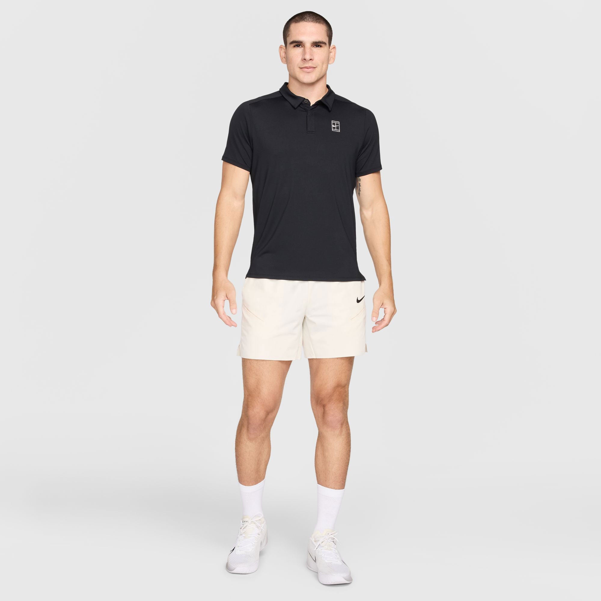 NikeCourt Slam RG Men's Dri-FIT Tennis Shorts - White (6)