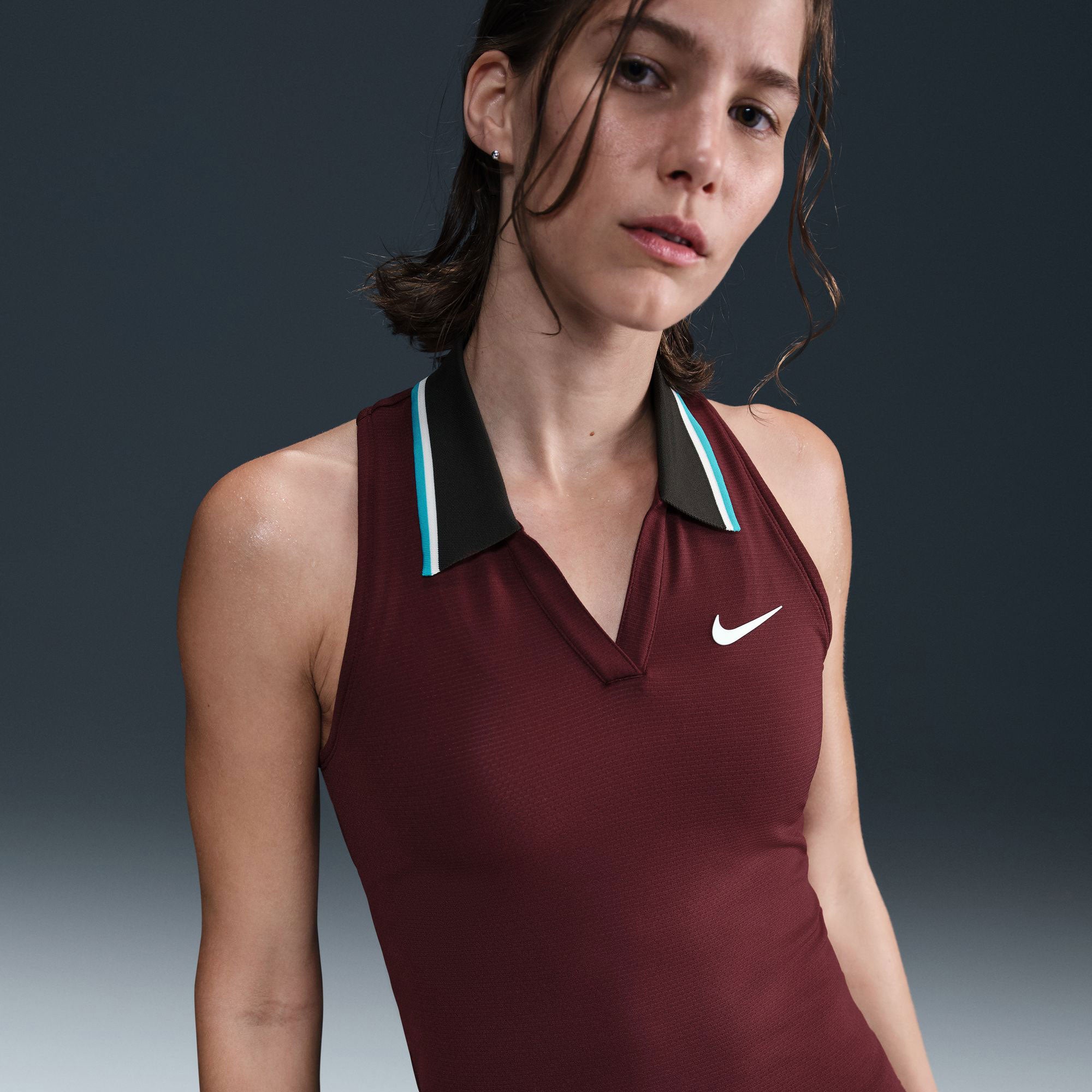 NikeCourt Slam RG Women's Dri-FIT Tennis Tank - Red (1)
