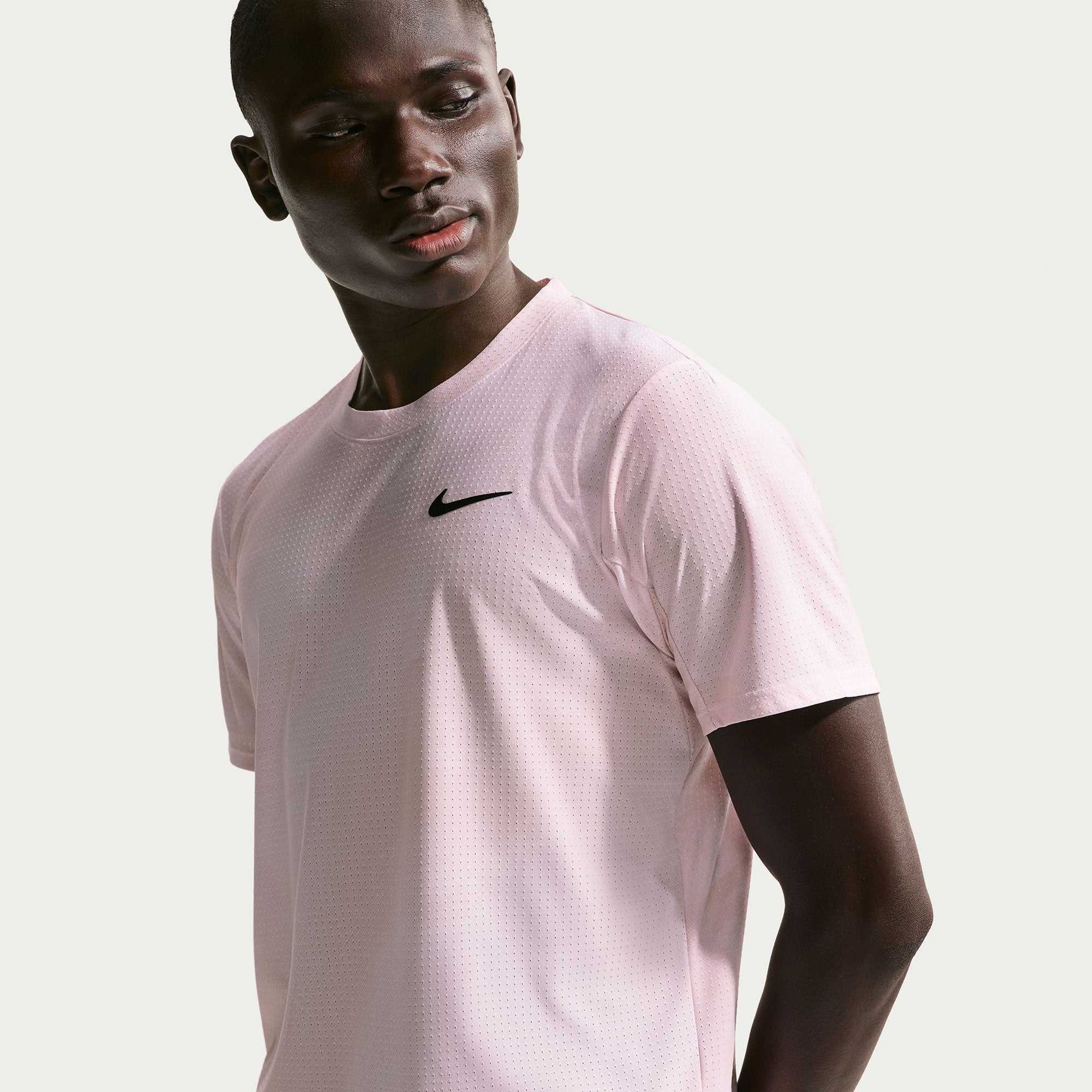 NikeCourt Slam Roland Garros Men's Dri-FIT ADV Tennis Shirt - Pink (1)