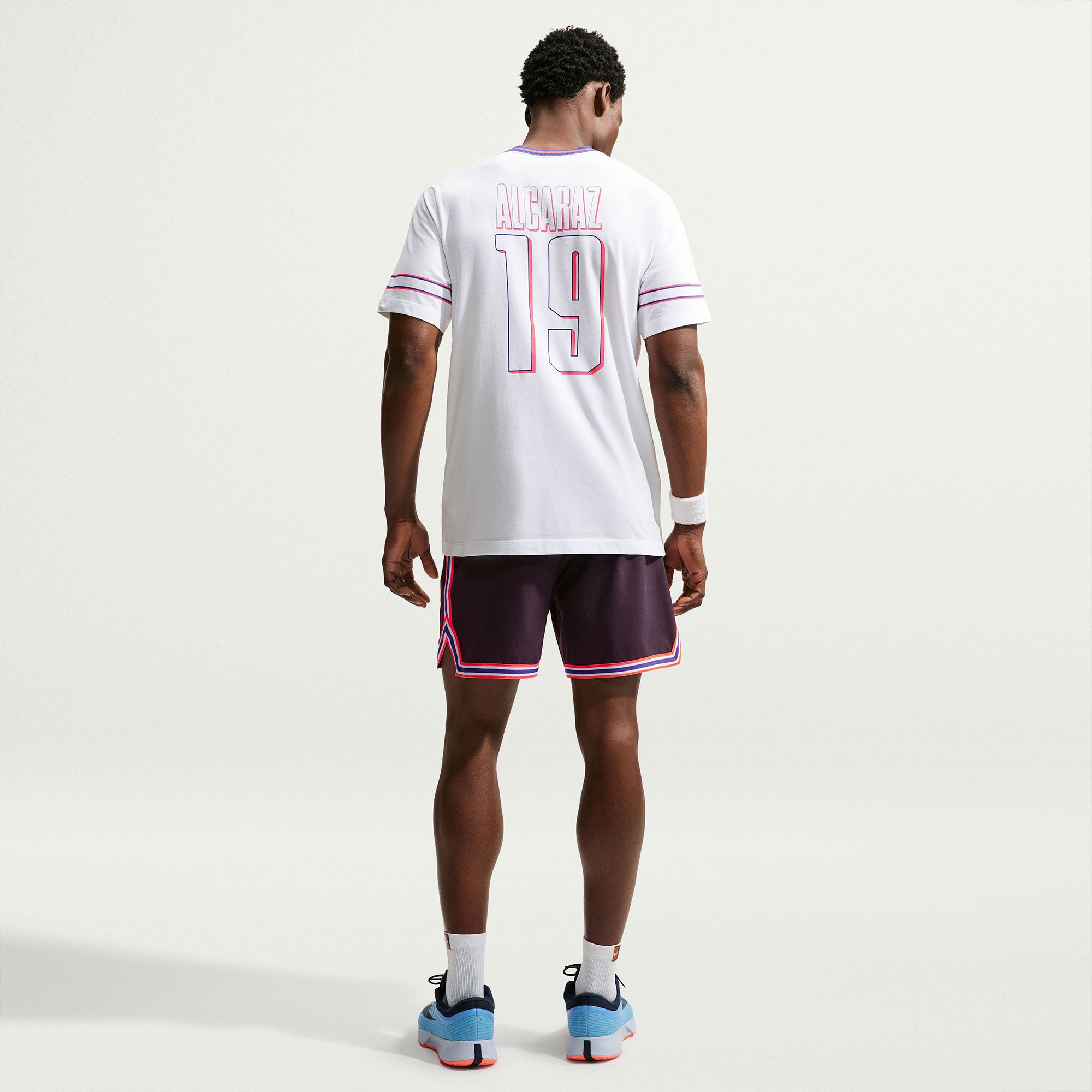 NikeCourt Vamos Carlos Alcaraz Men's Dri-FIT Cotton Tennis T-Shirt - White (5)