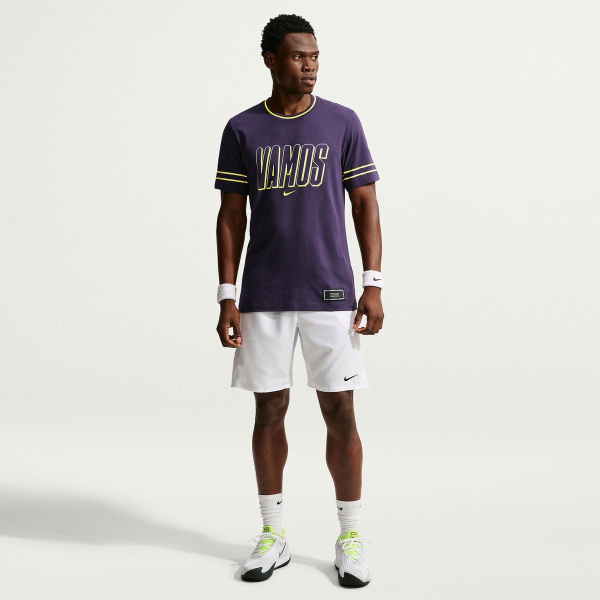 NikeCourt Vamos Carlos Alcaraz Men's Dri-FIT Cotton Tennis T-Shirt - Purple (4)