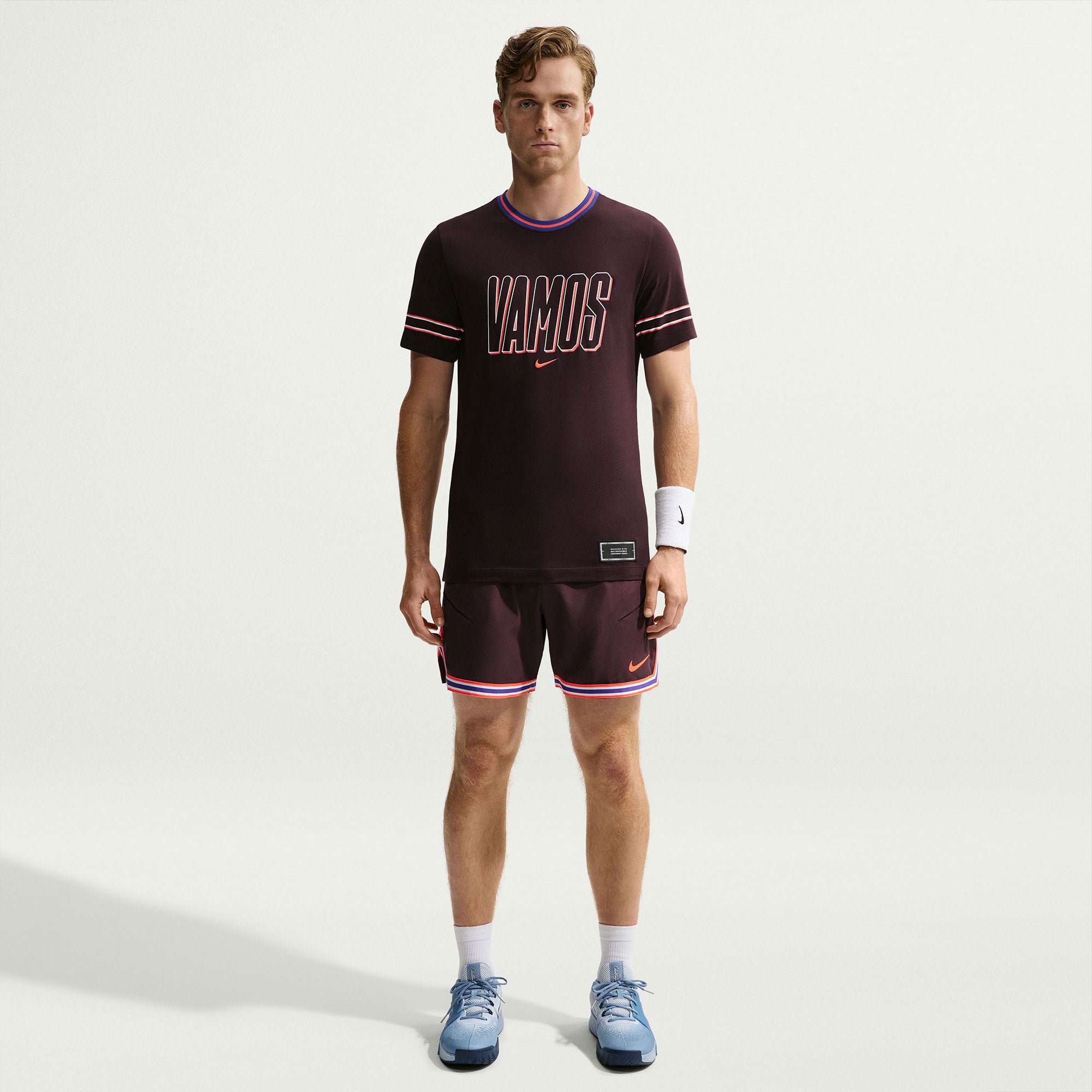 NikeCourt Vamos Carlos Alcaraz Men's Dri-FIT Cotton Tennis T-Shirt - Red (4)