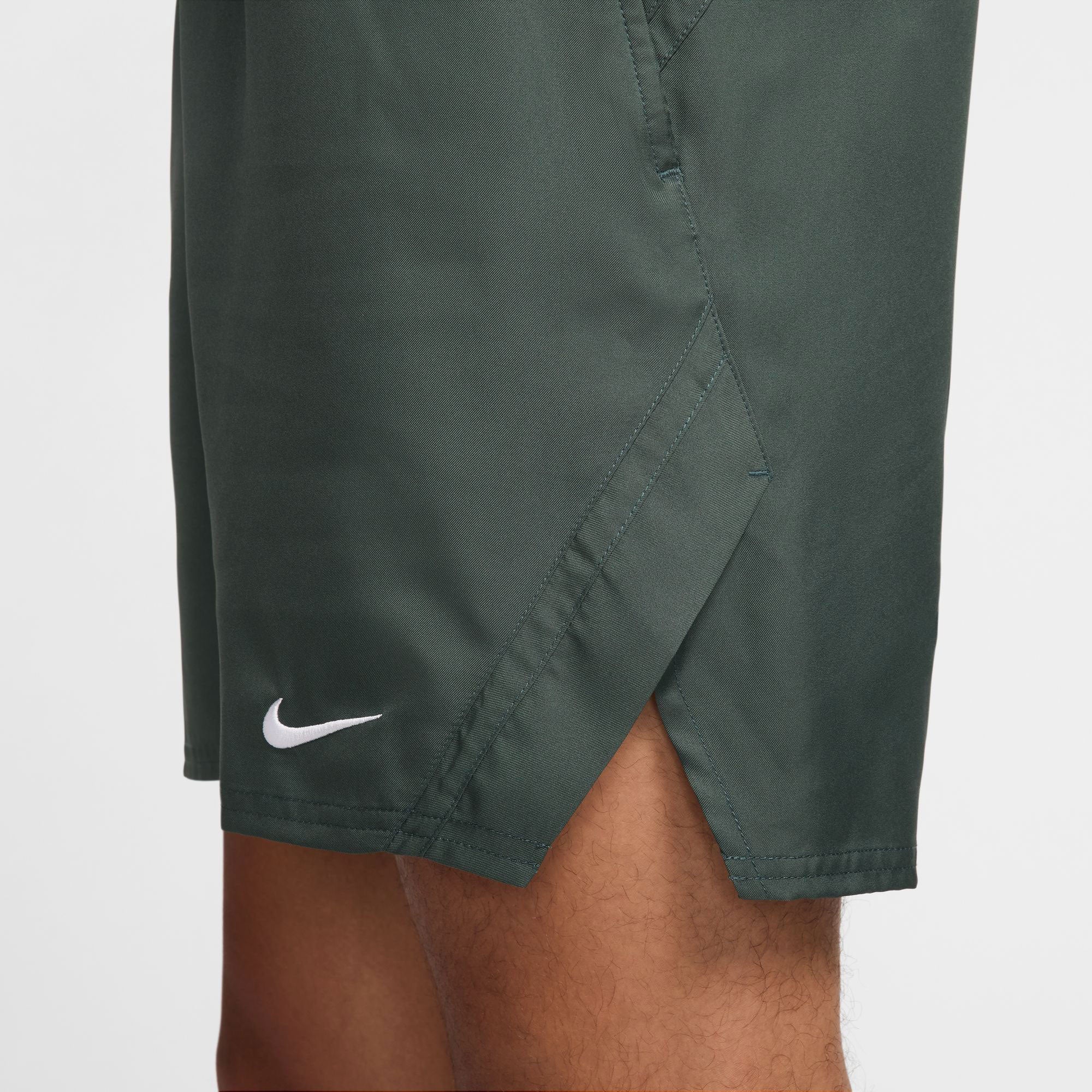 NikeCourt Victory Men's Dri-FIT 7-Inch Tennis Shorts - Green (6)