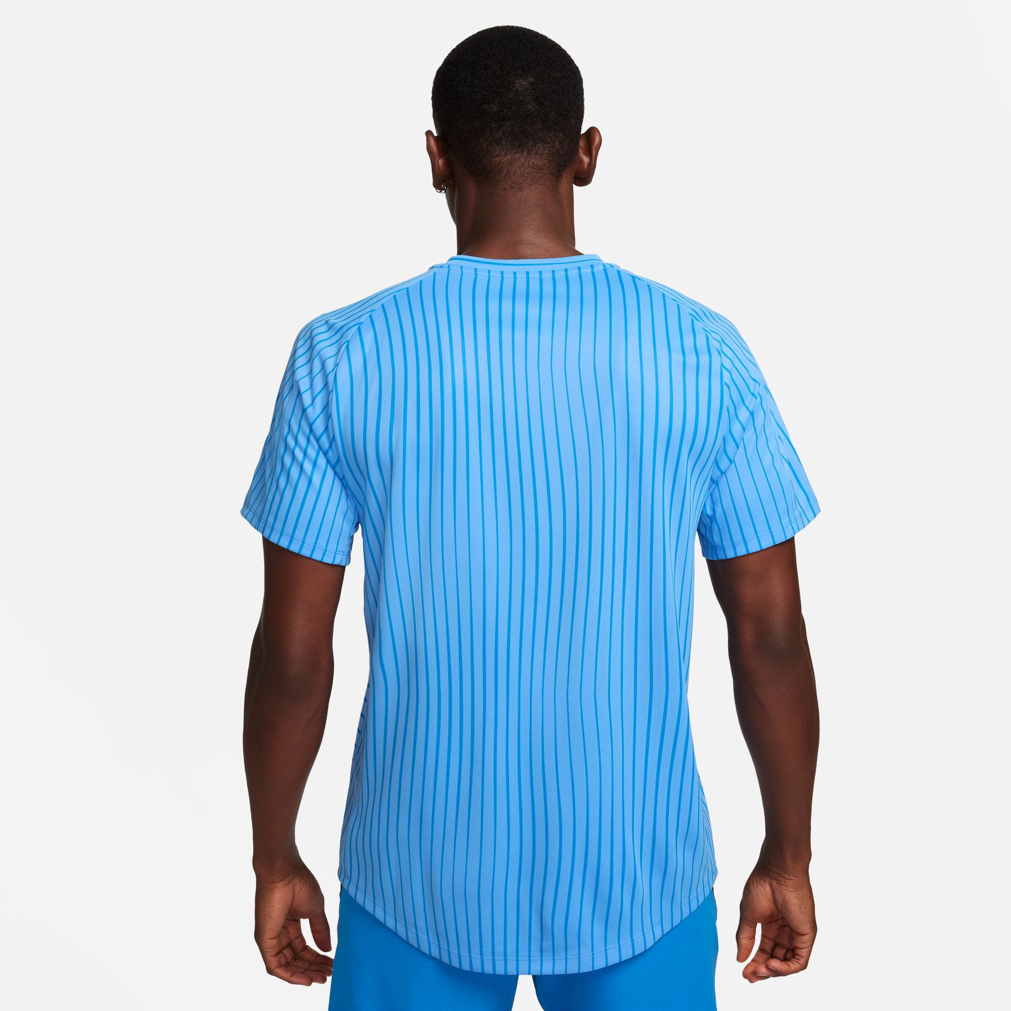NikeCourt Victory Men's Dri-FIT Printed Tennis Shirt - Blue (2)