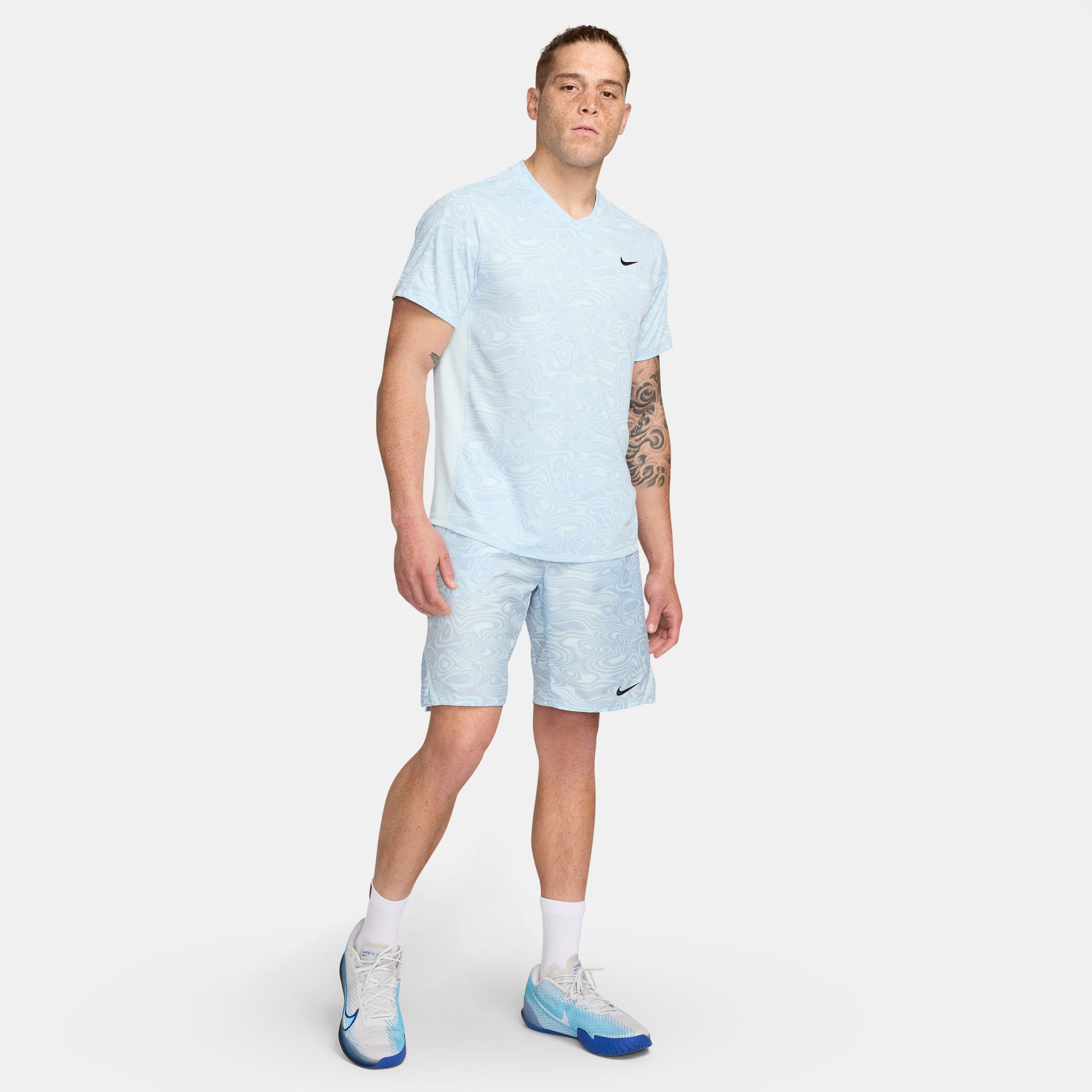 NikeCourt Victory Men's Dri-FIT Printed Tennis Shirt - Blue (6)