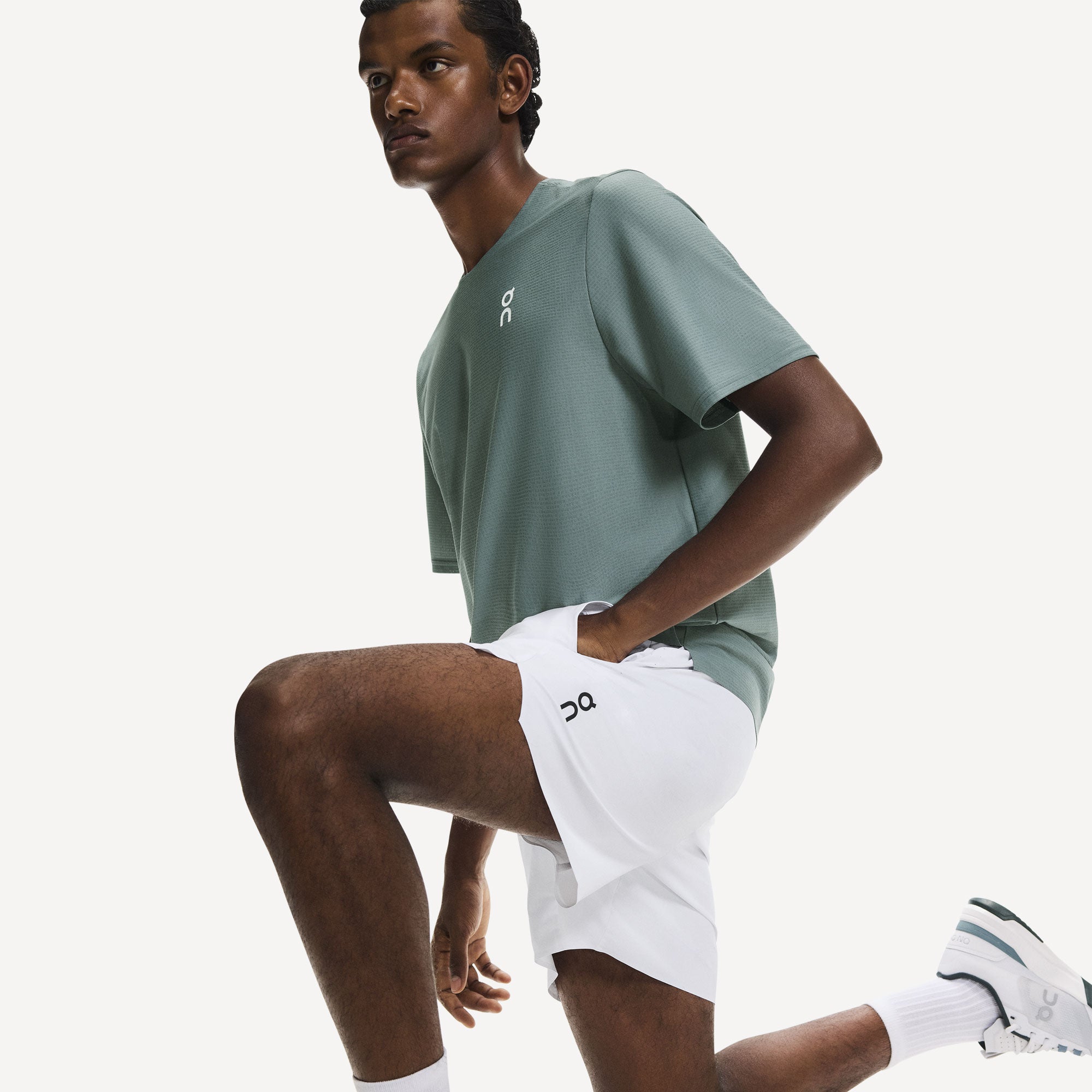 On Court Men's 5-Inch Tennis Shorts - White (6)