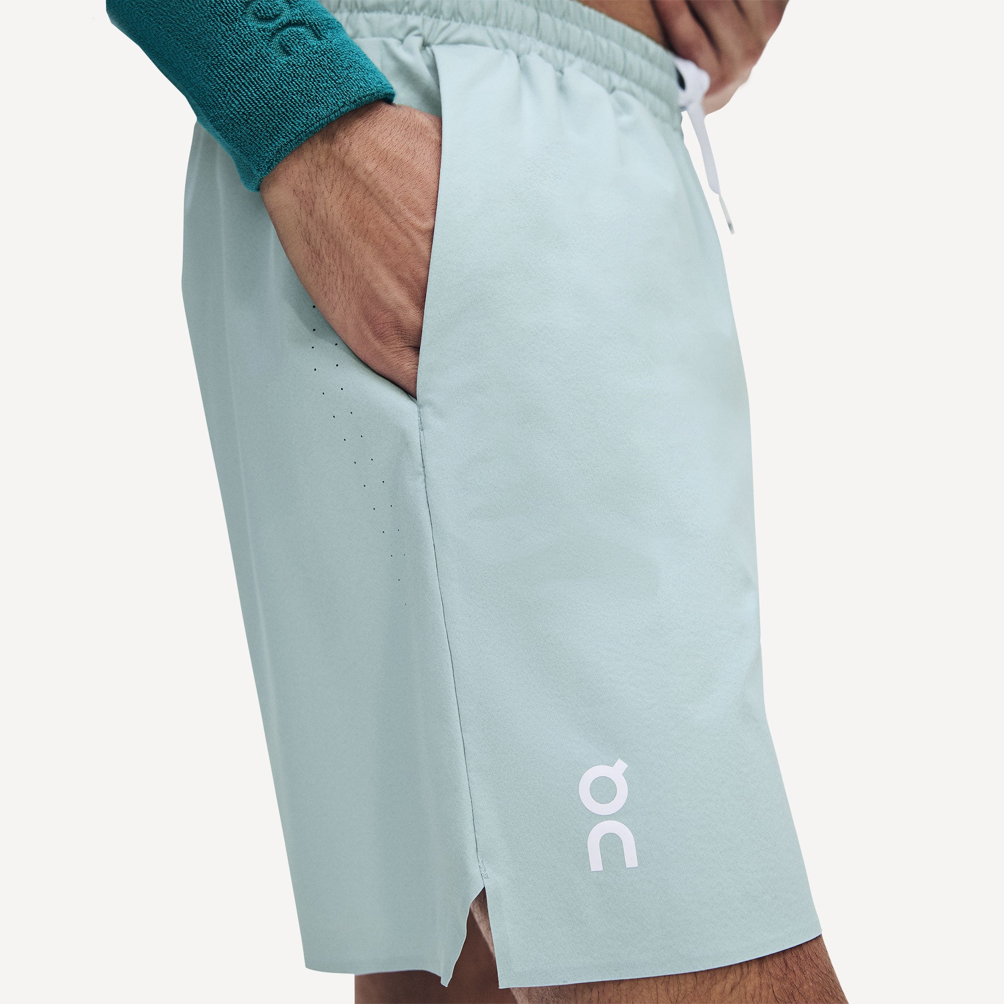 On Court Men's 5-Inch Tennis Shorts - Blue (2)