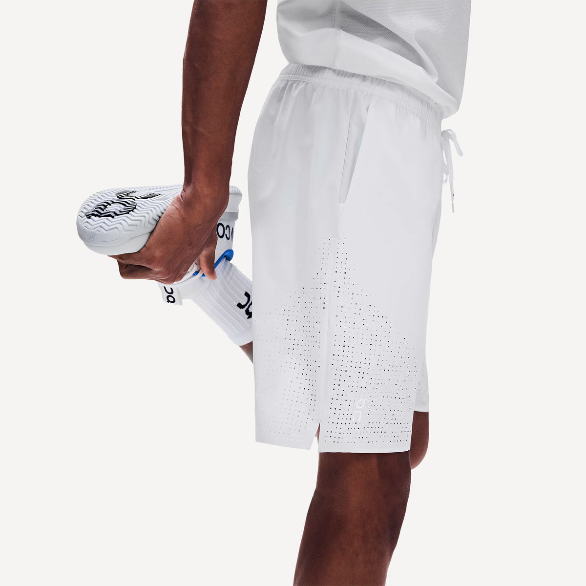 On Court Men's 7-Inch London Tennis Shorts - White (4)