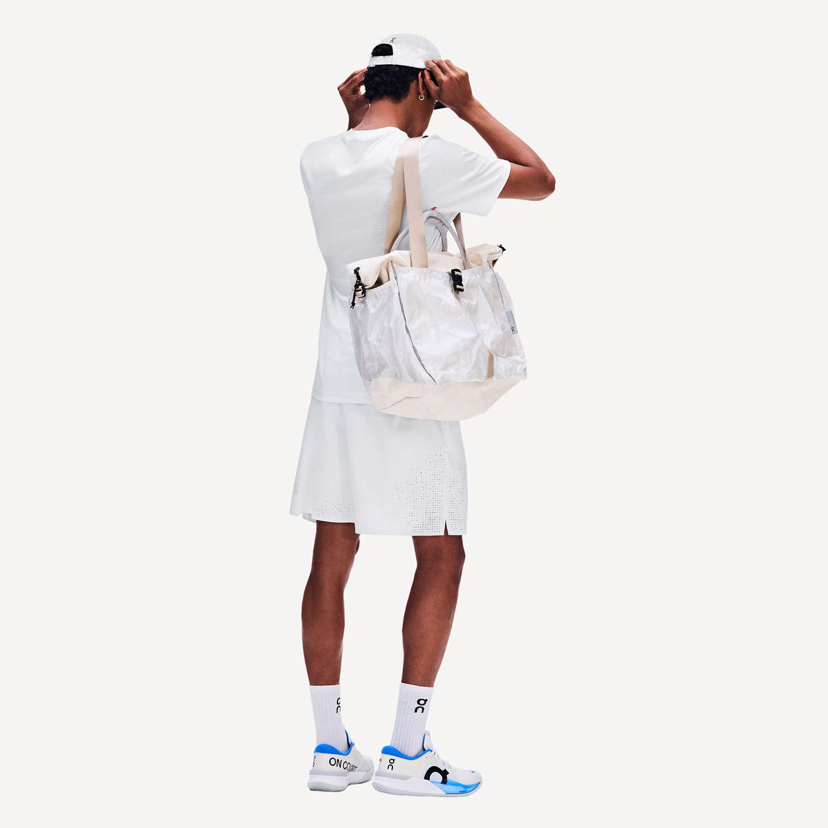 On Court Men's Edit London Tennis Shirt - White (3)